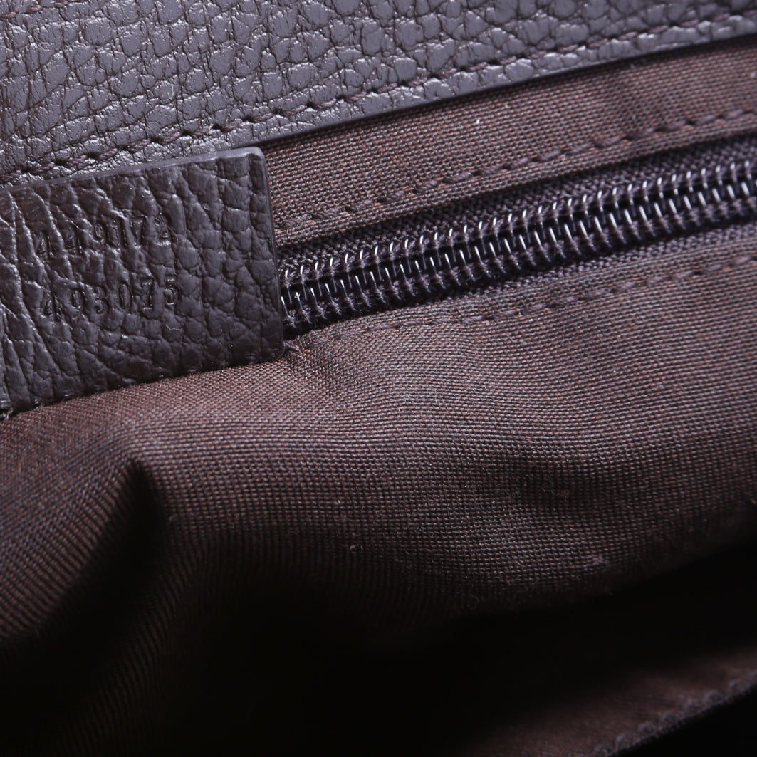 449172 GG Canvas Messenger