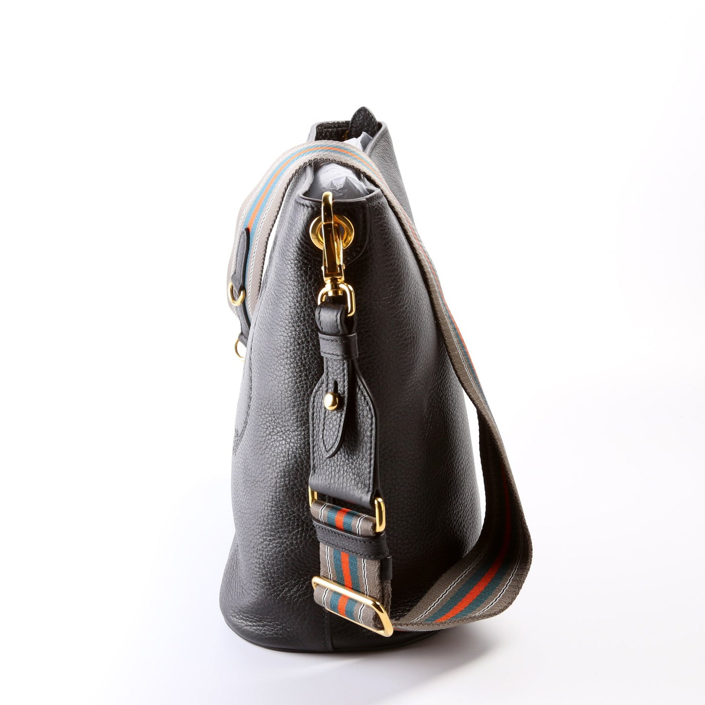 1BR057 Vitello Phenix Bucket Bag
