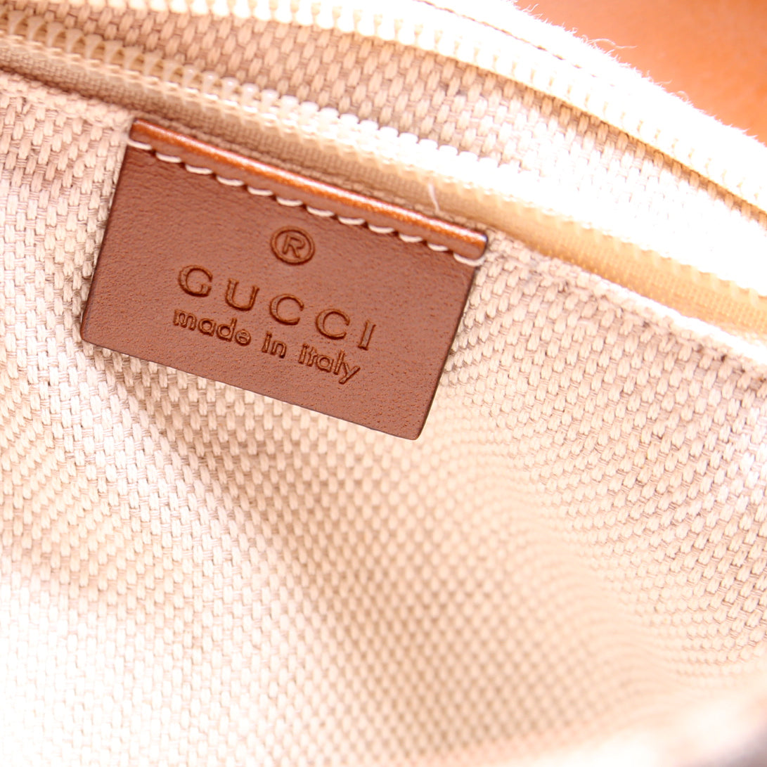 322077 GG Canvas Vertical Messenger