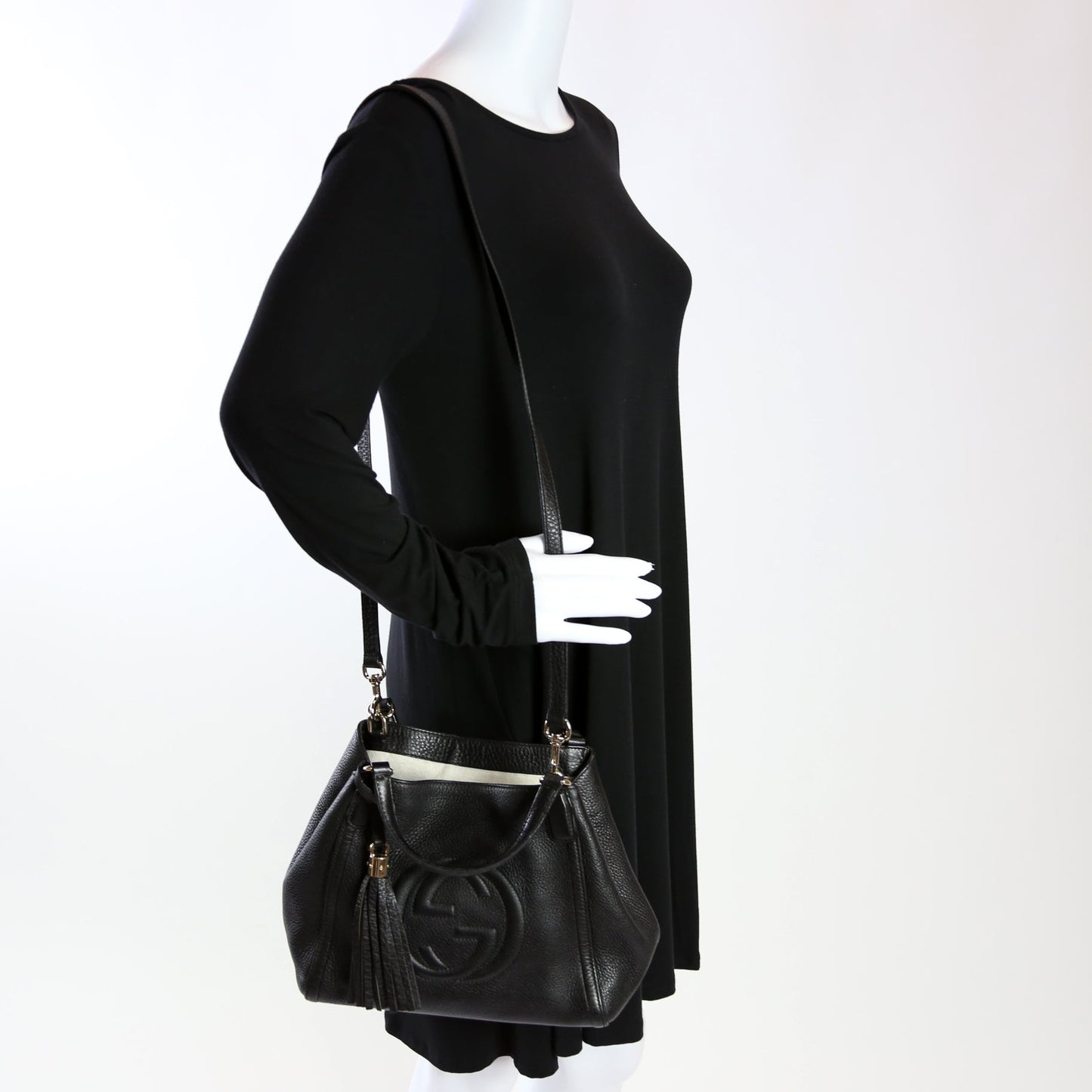336751 Soho Leather Shoulder