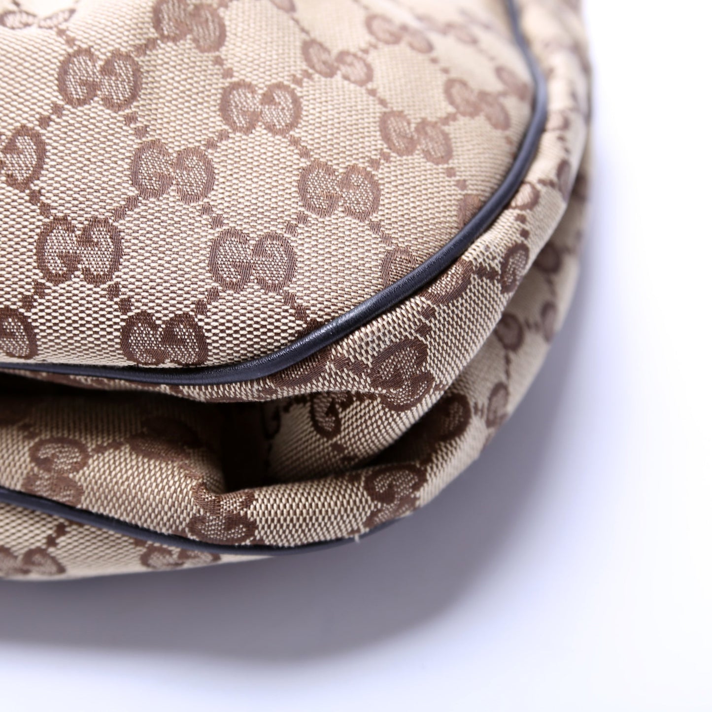 232955 Sukey Hobo Medium