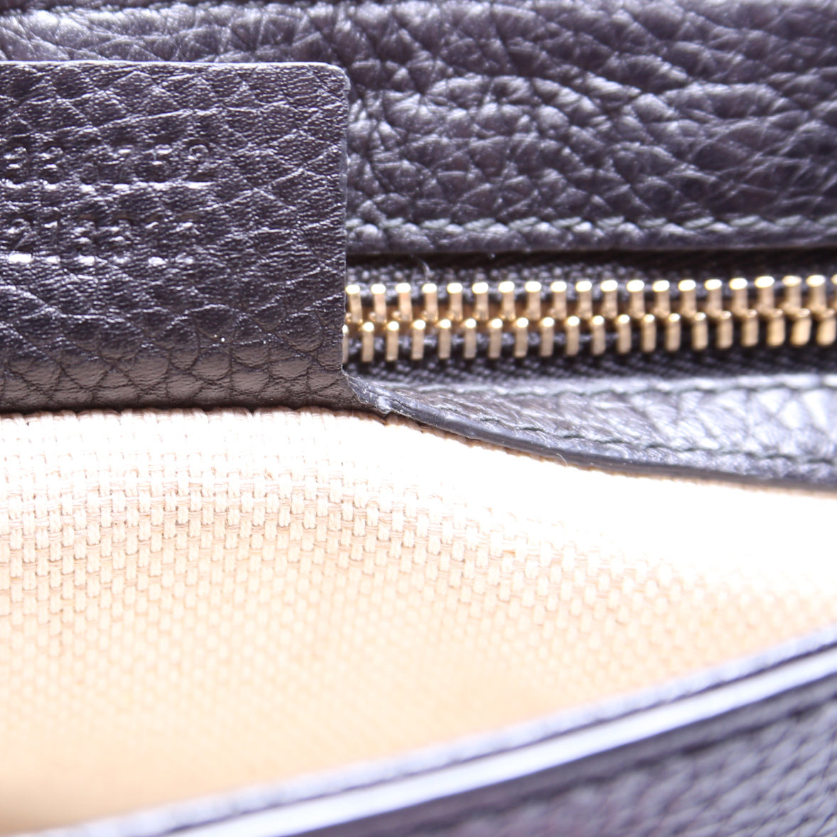 336752 Soho Chain Crossbody Medium