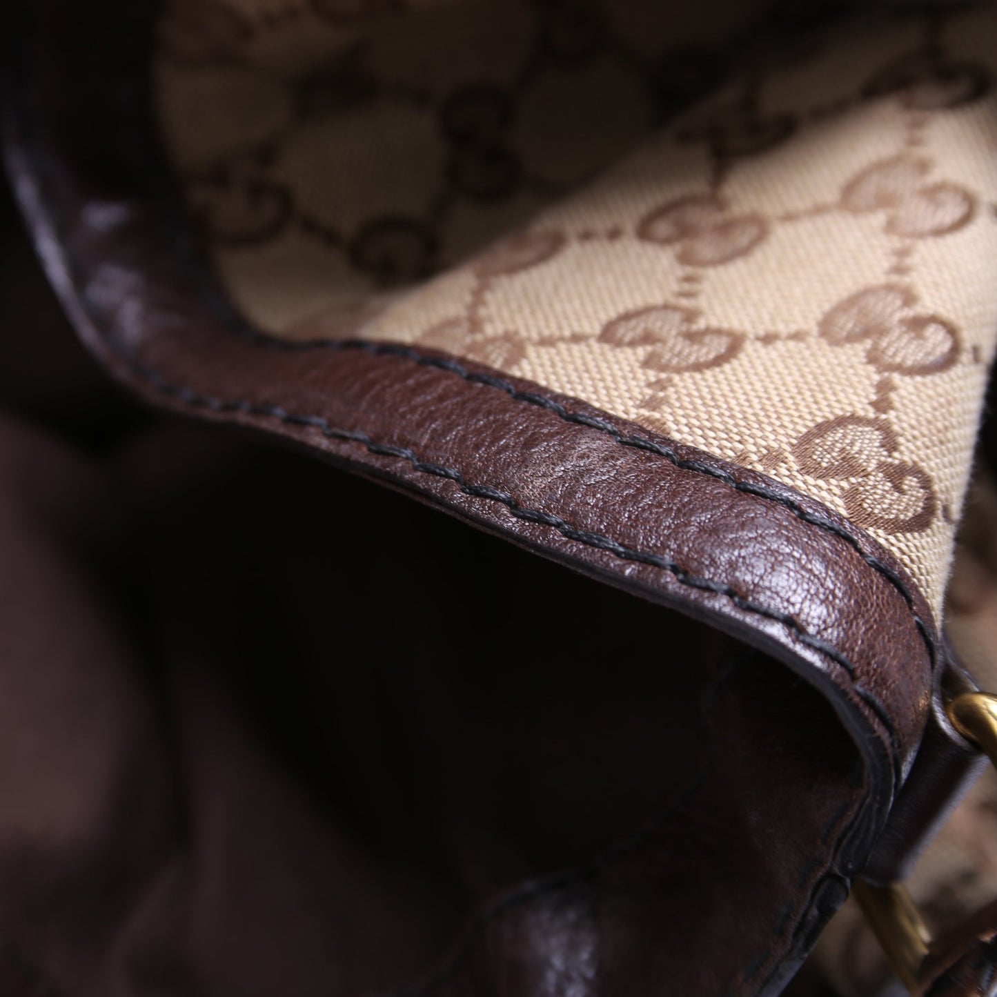 203546 GG Canvas Jockey Medium Tote