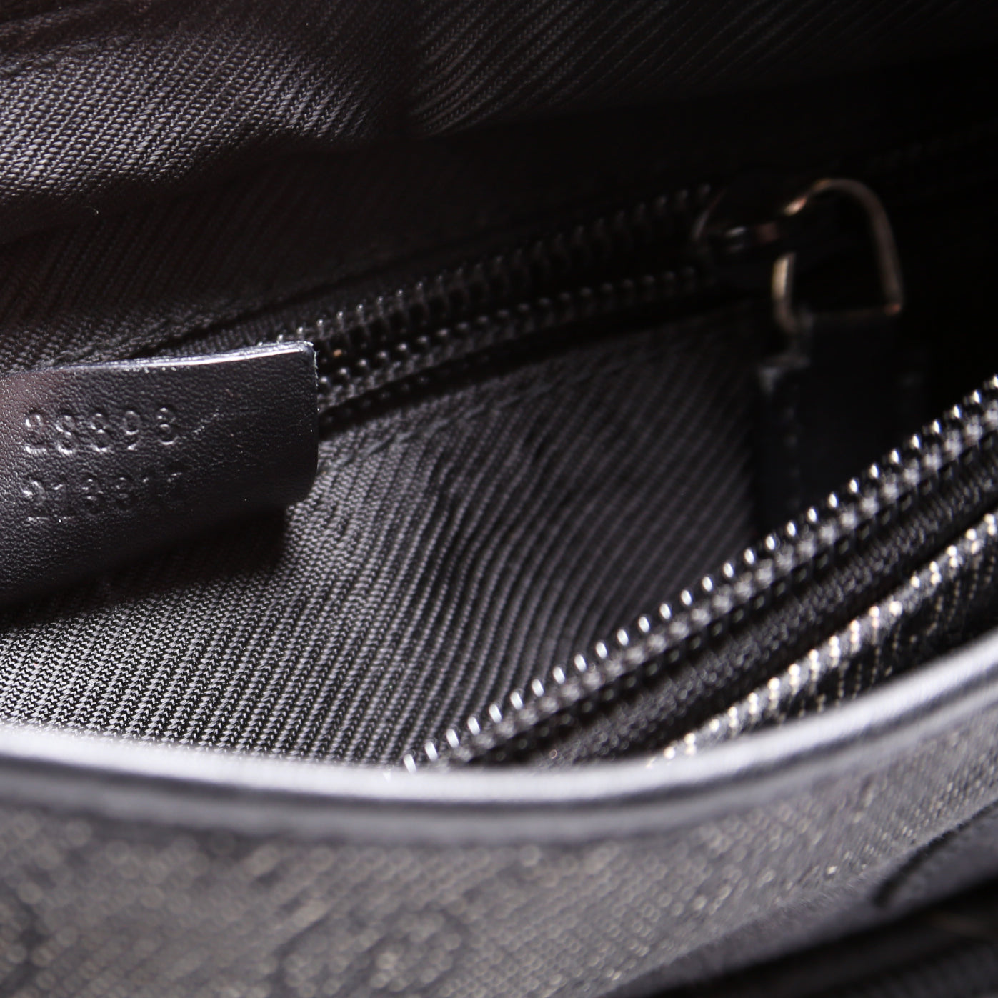 28898 GG Denim Tote Small