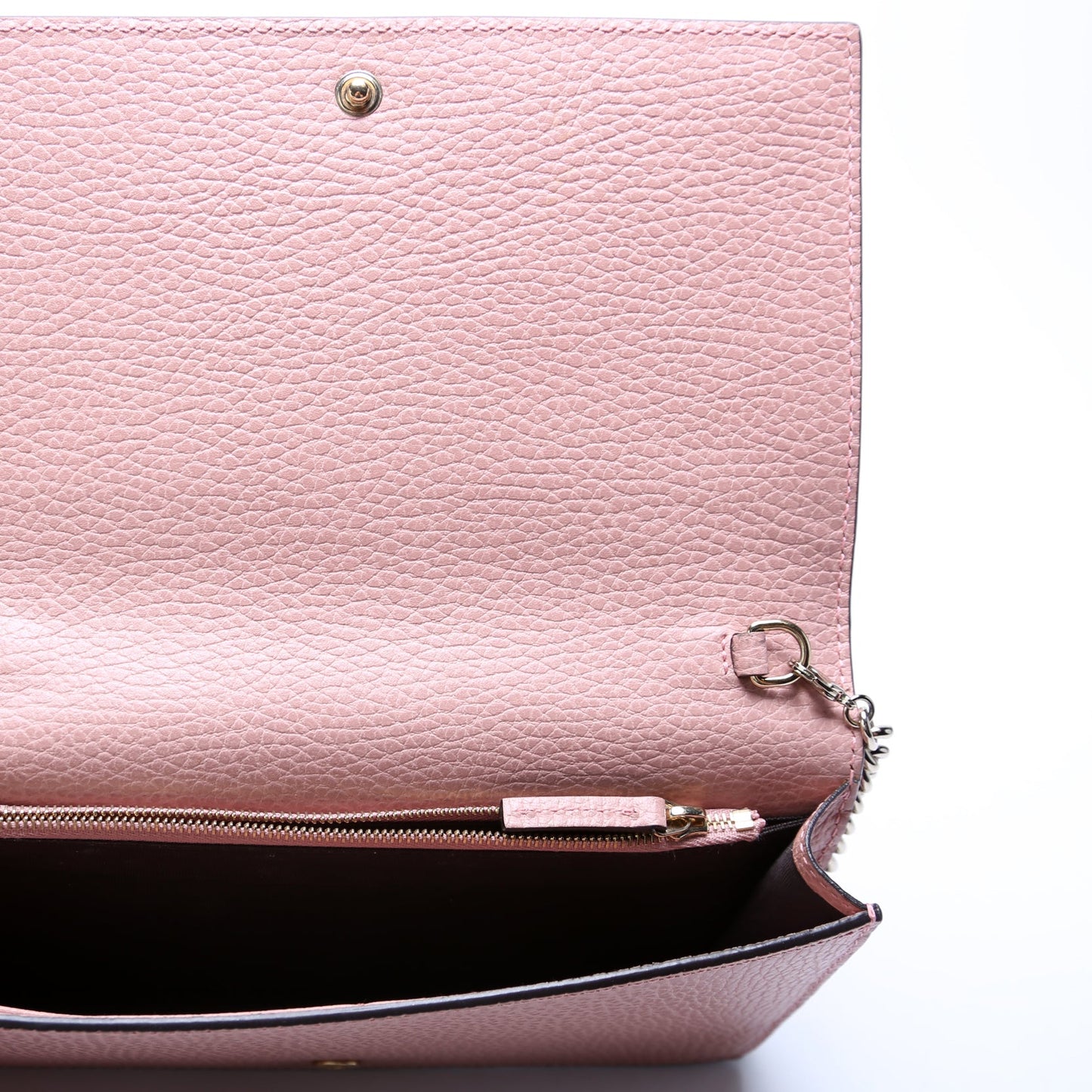 466506 Interlocking GG Chain Wallet