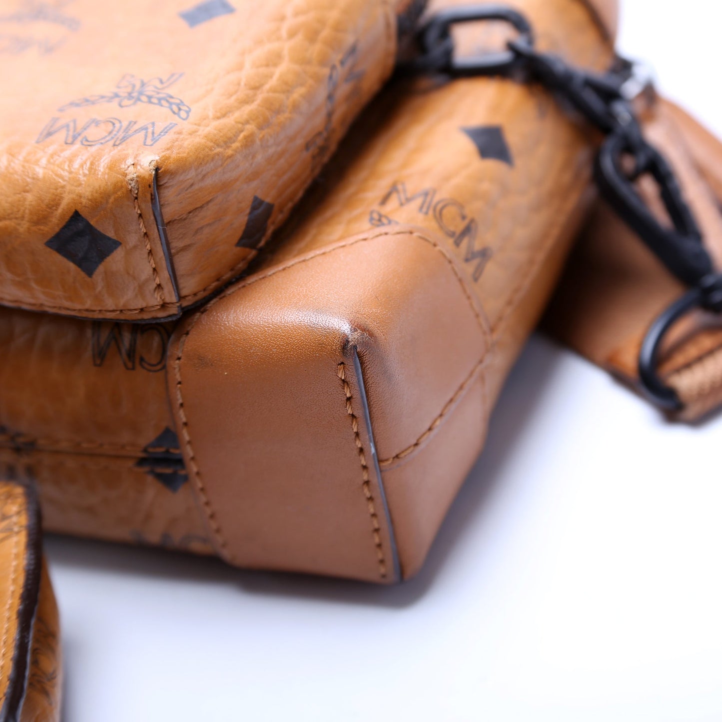 Klassik Multifunction Crossbody
