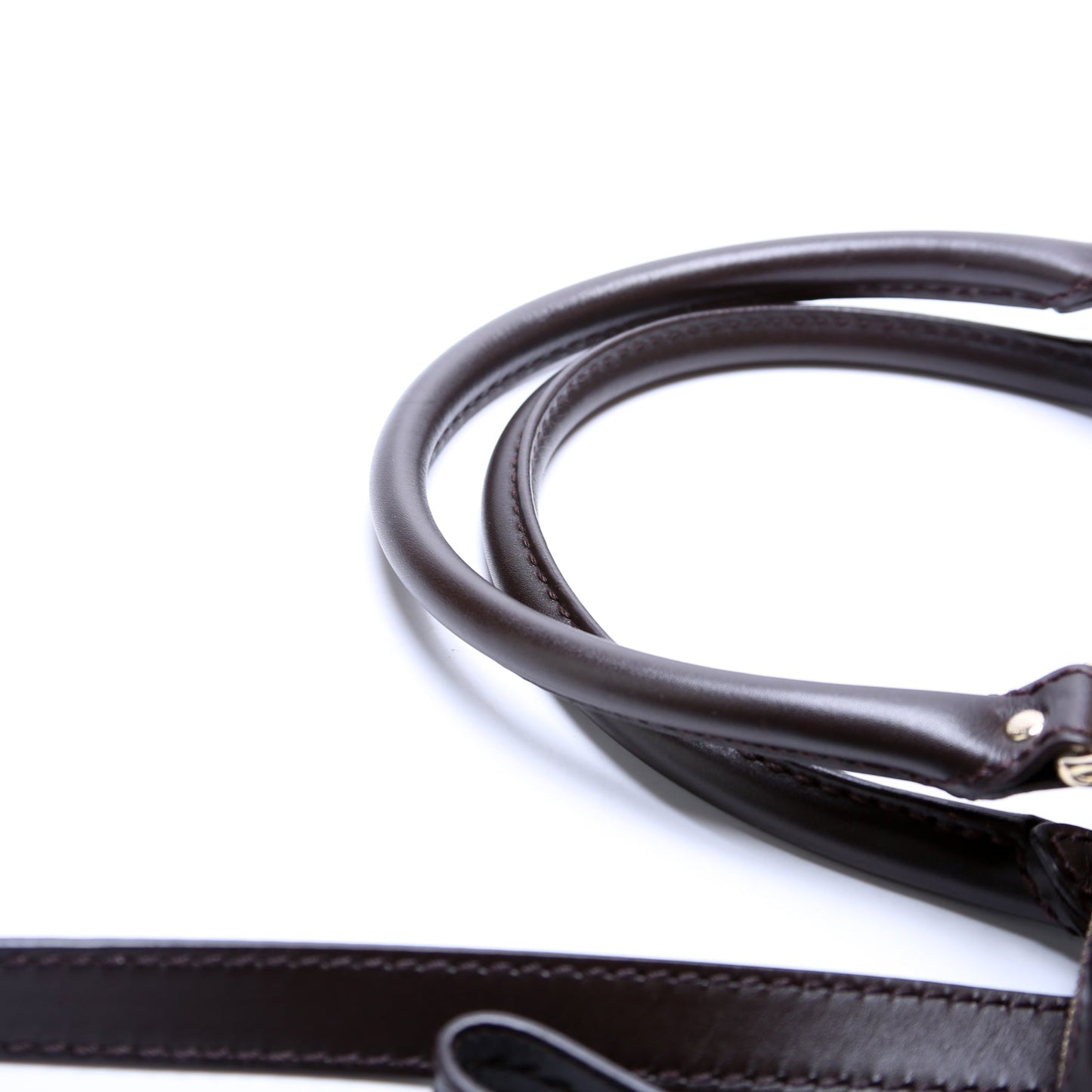 247902 GG Canvas Sukey Satchel