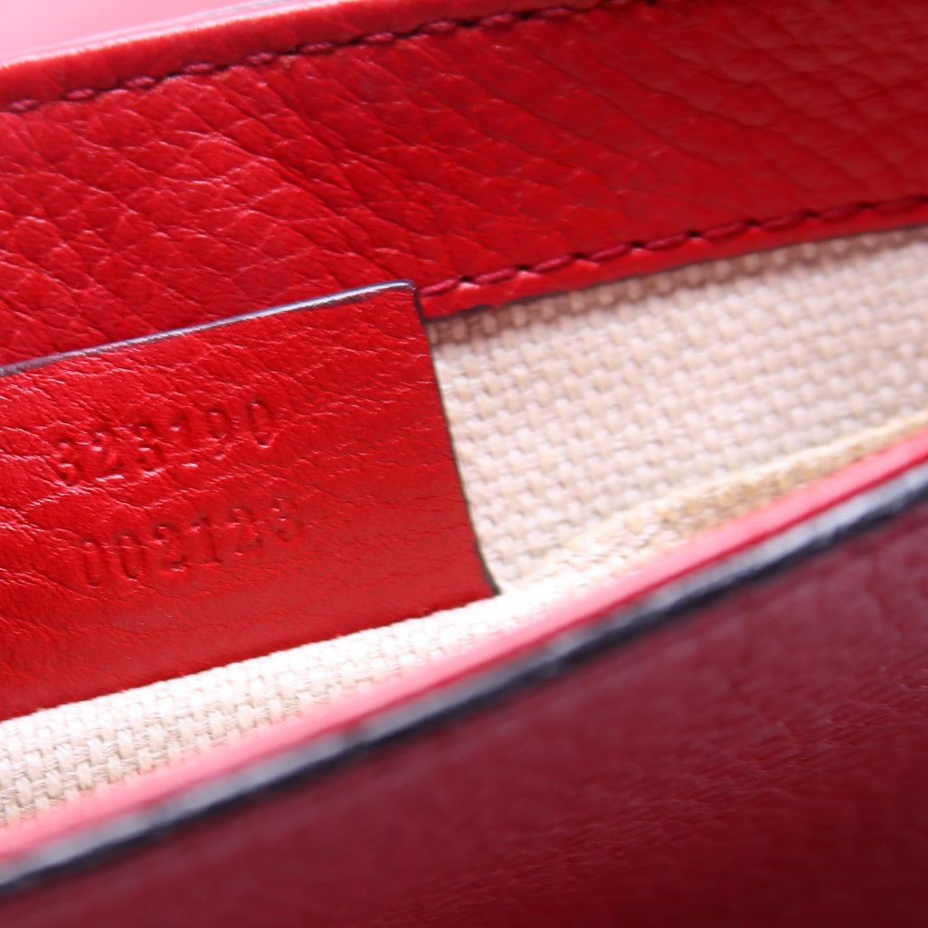 323190 Soho Chain Tassel Flap Small