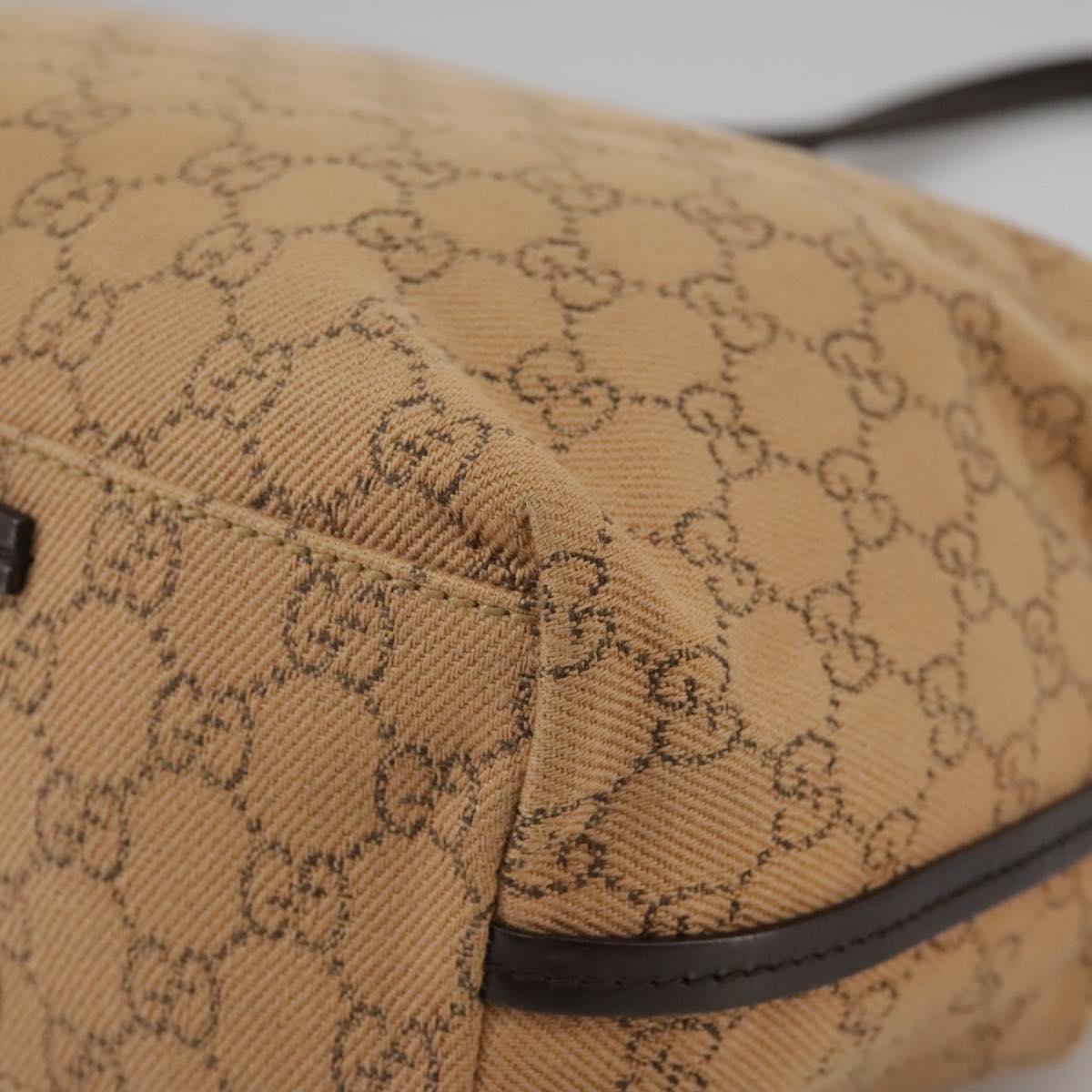 Gucci Gg Canvas Beige Canvas Shoulder Bag