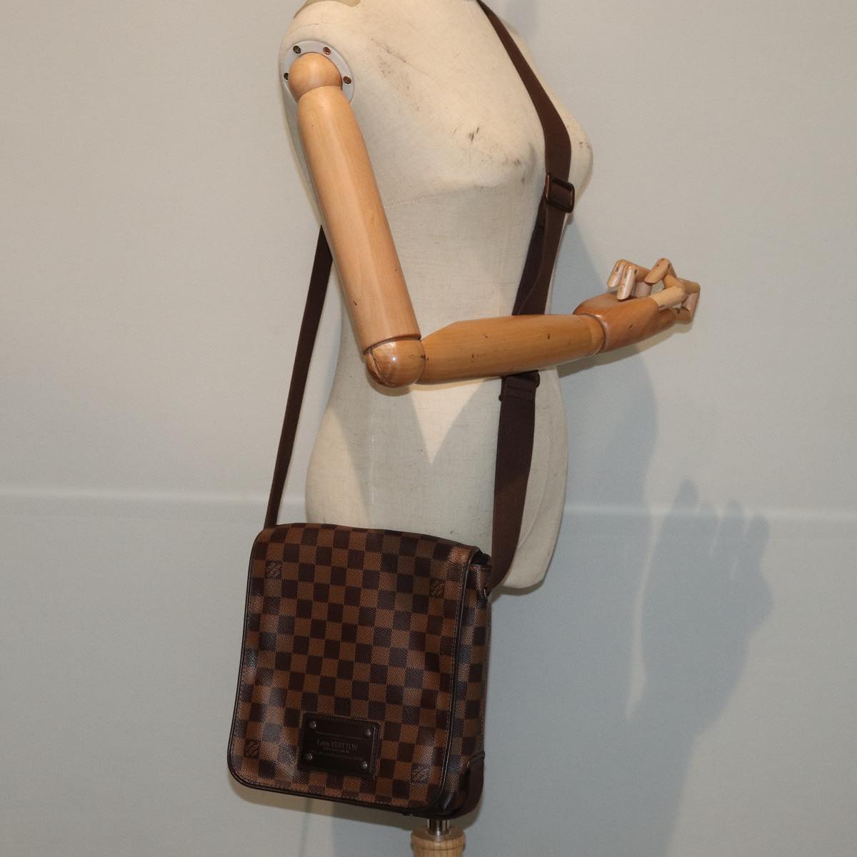 Louis Vuitton Brooklyn Brown Canvas Shoulder Bag