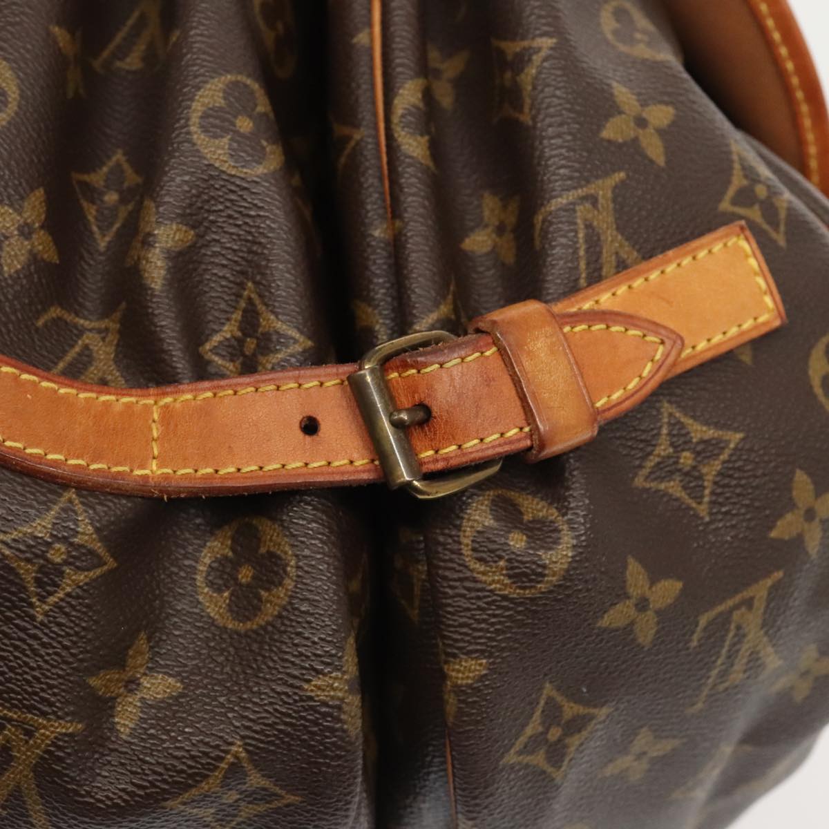 Louis Vuitton Saumur 35 Brown Canvas Shoulder Bag