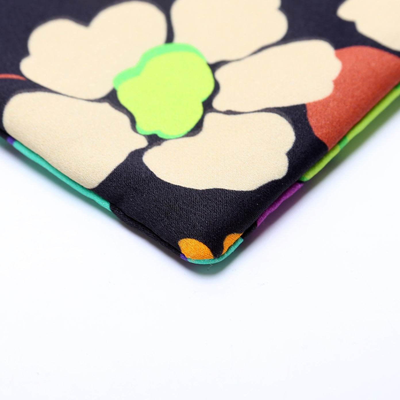 Fabric Pouch Crossbody 660896