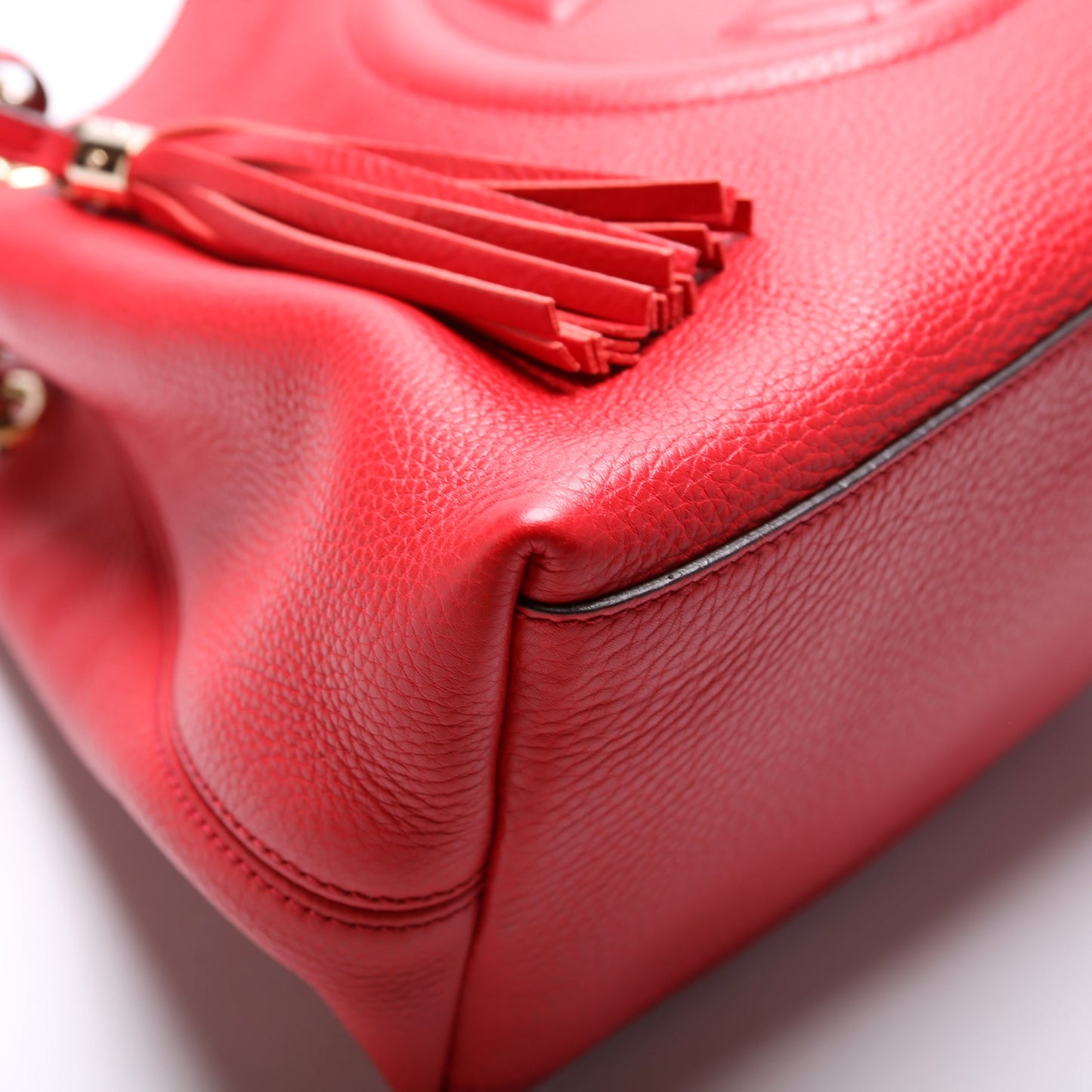 308992 Soho Leather Shoulder Medium