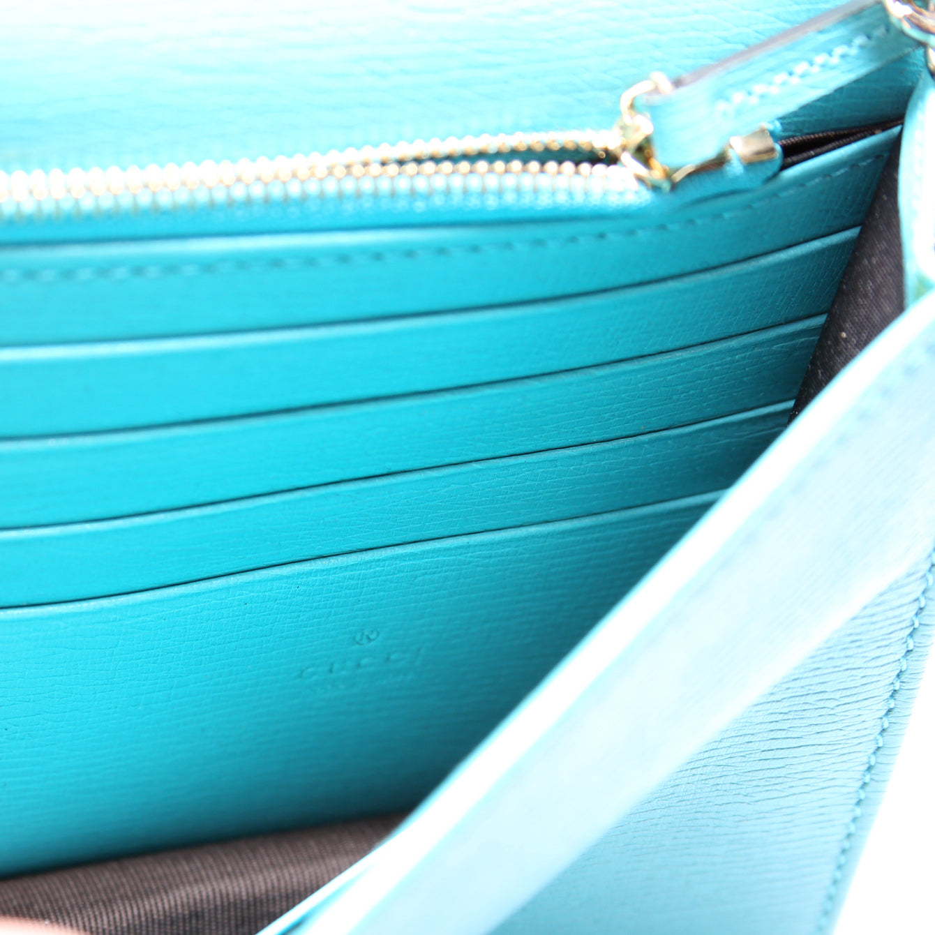 354697 Interlocking GG Chain Wallet