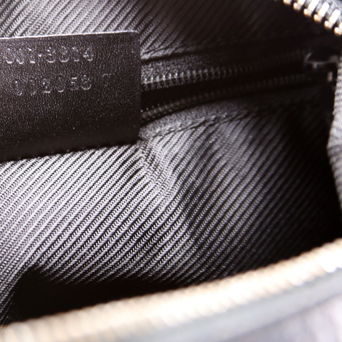 001-3814 GG Canvas Clasp Hobo