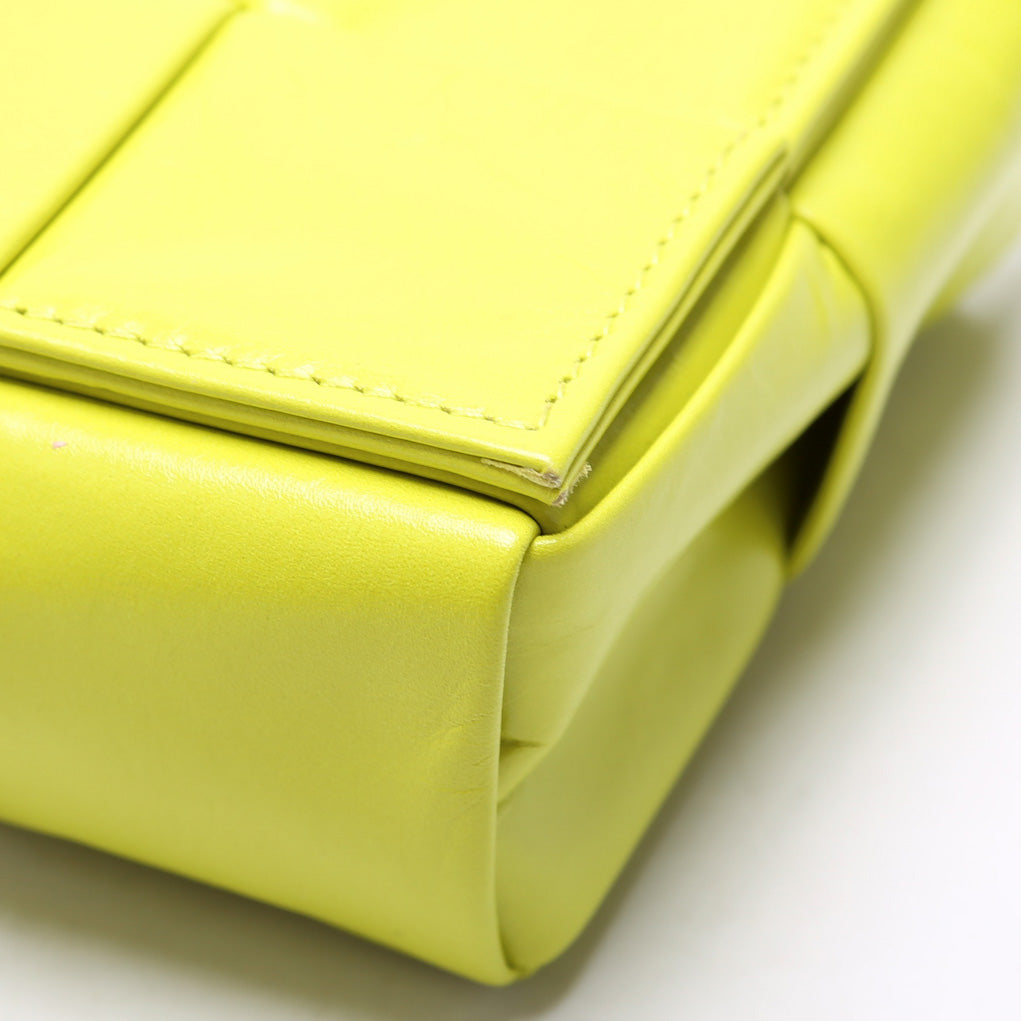 Maxi Intrecciato Extra Mini Cassette Crossbody