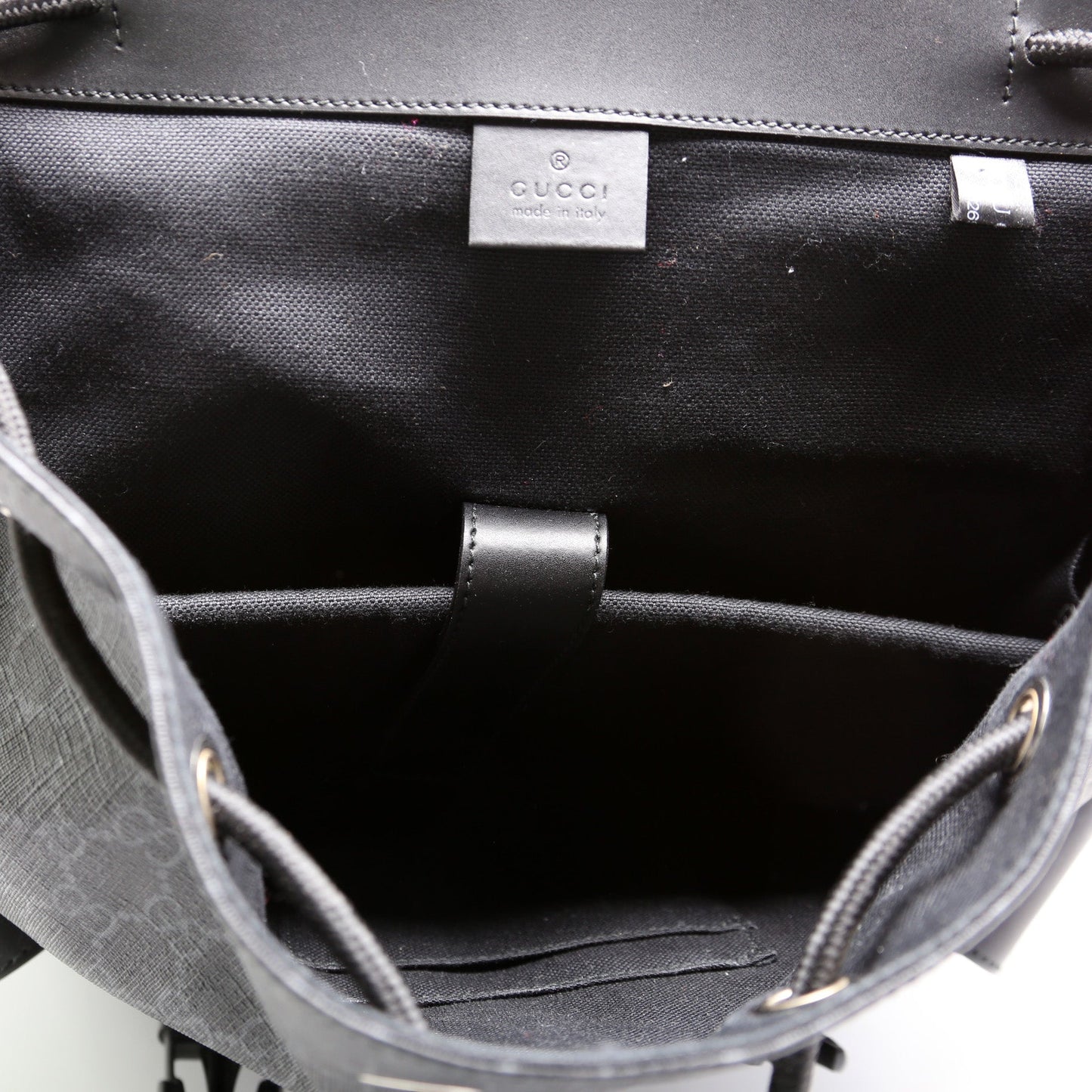 495563 GG Supreme Backpack