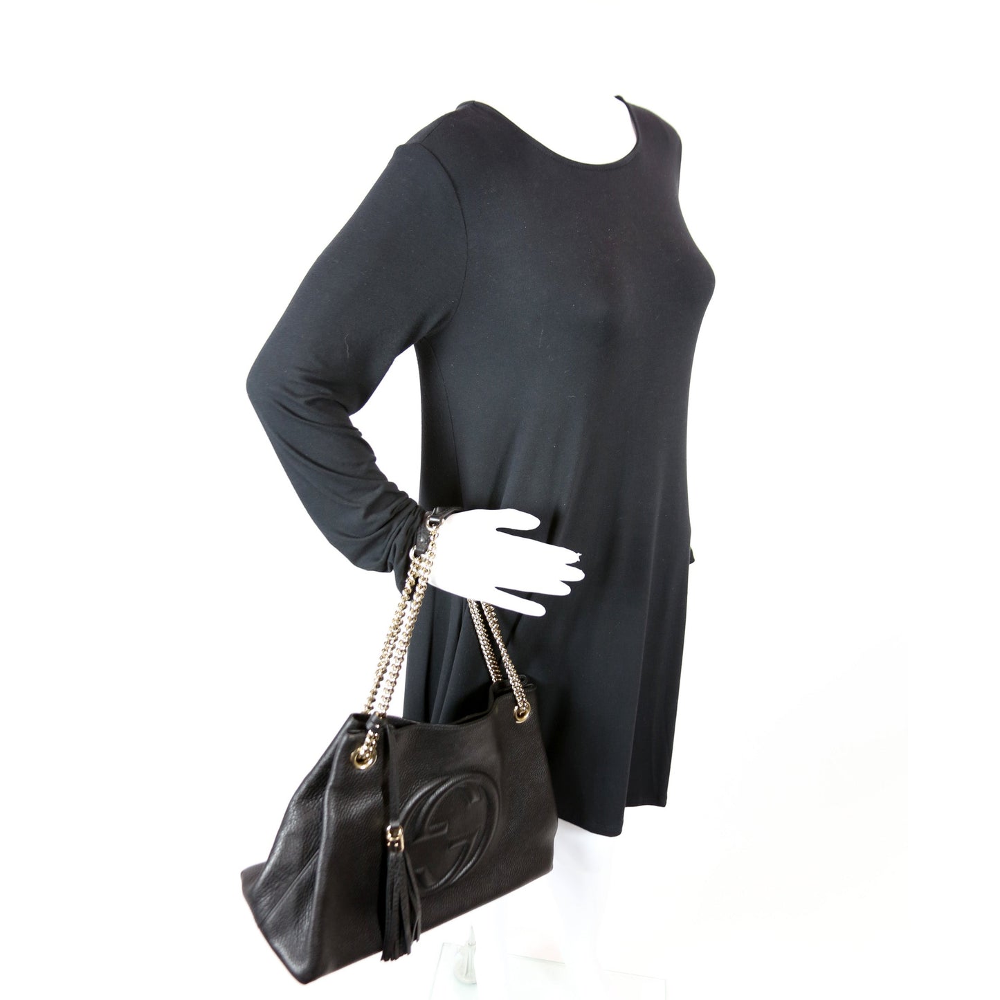308982 Soho Leather Shoulder Medium