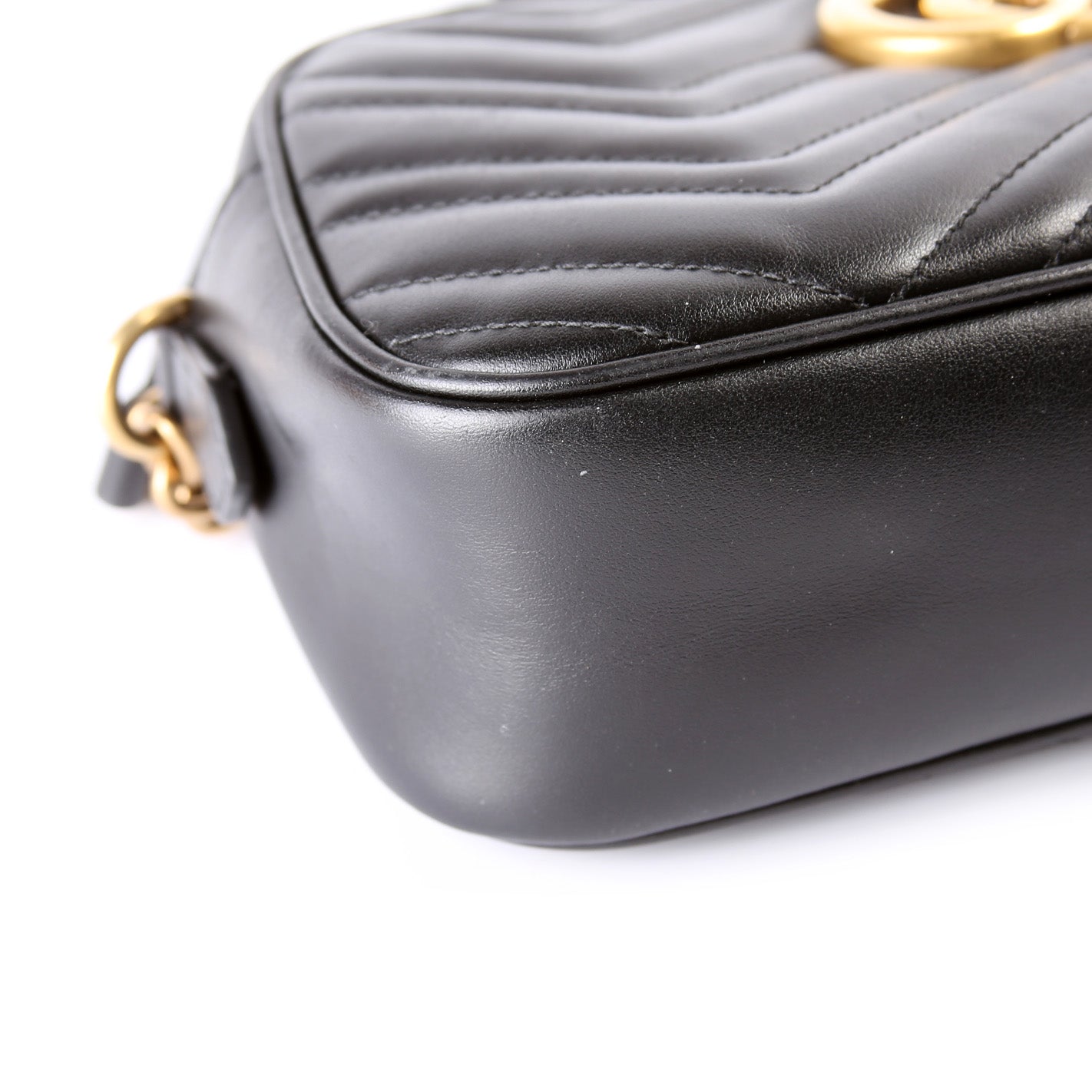 447632 Marmont Small Leather Camera