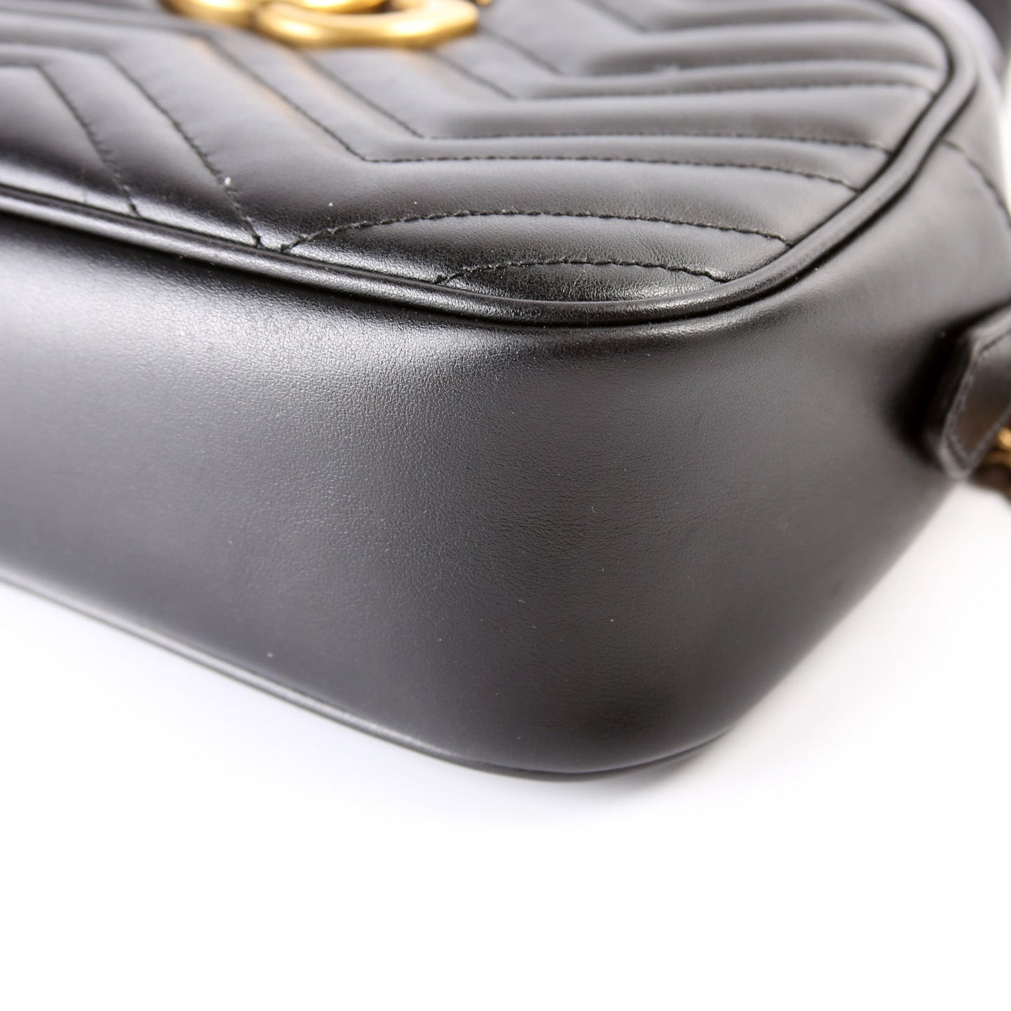 447632 Marmont Small Leather Camera