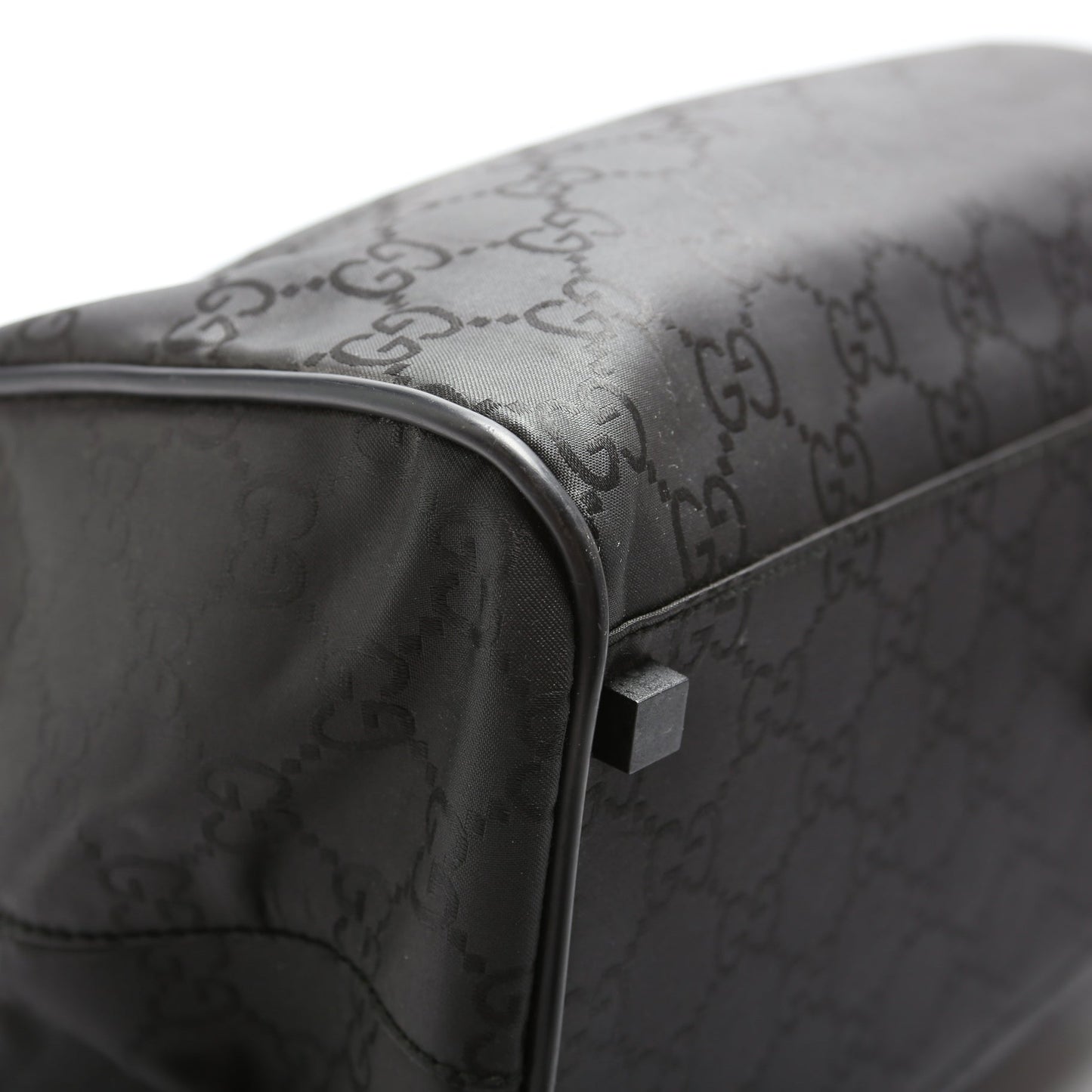 012.0383 GG Nylon Duffle