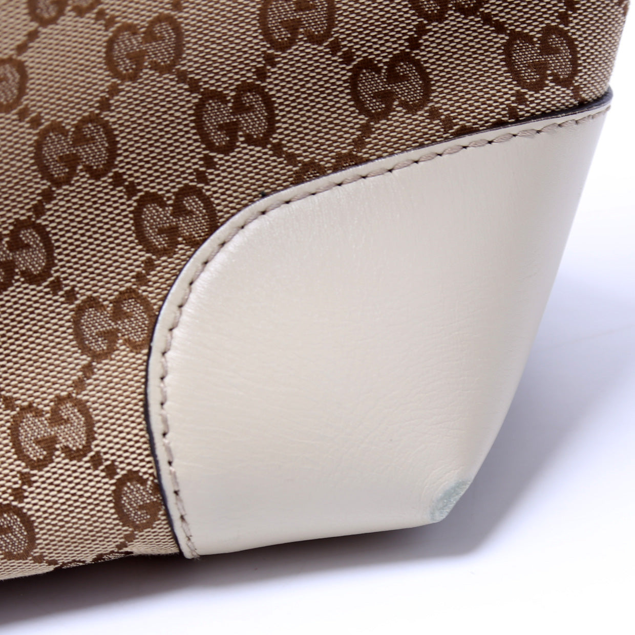 269956 GG Canvas Heart Bit Charm Tote