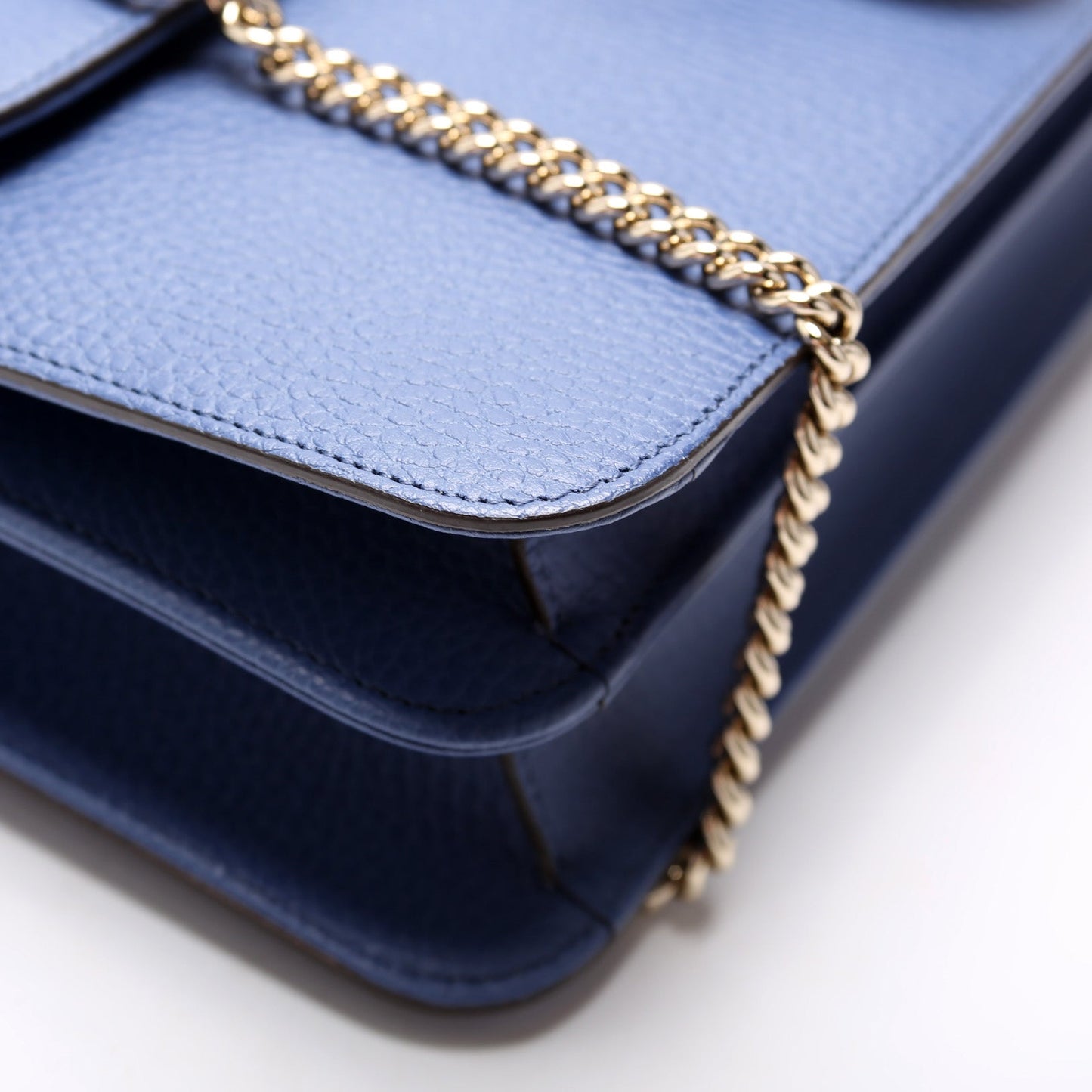 510303 Interlocking GG Shoulder