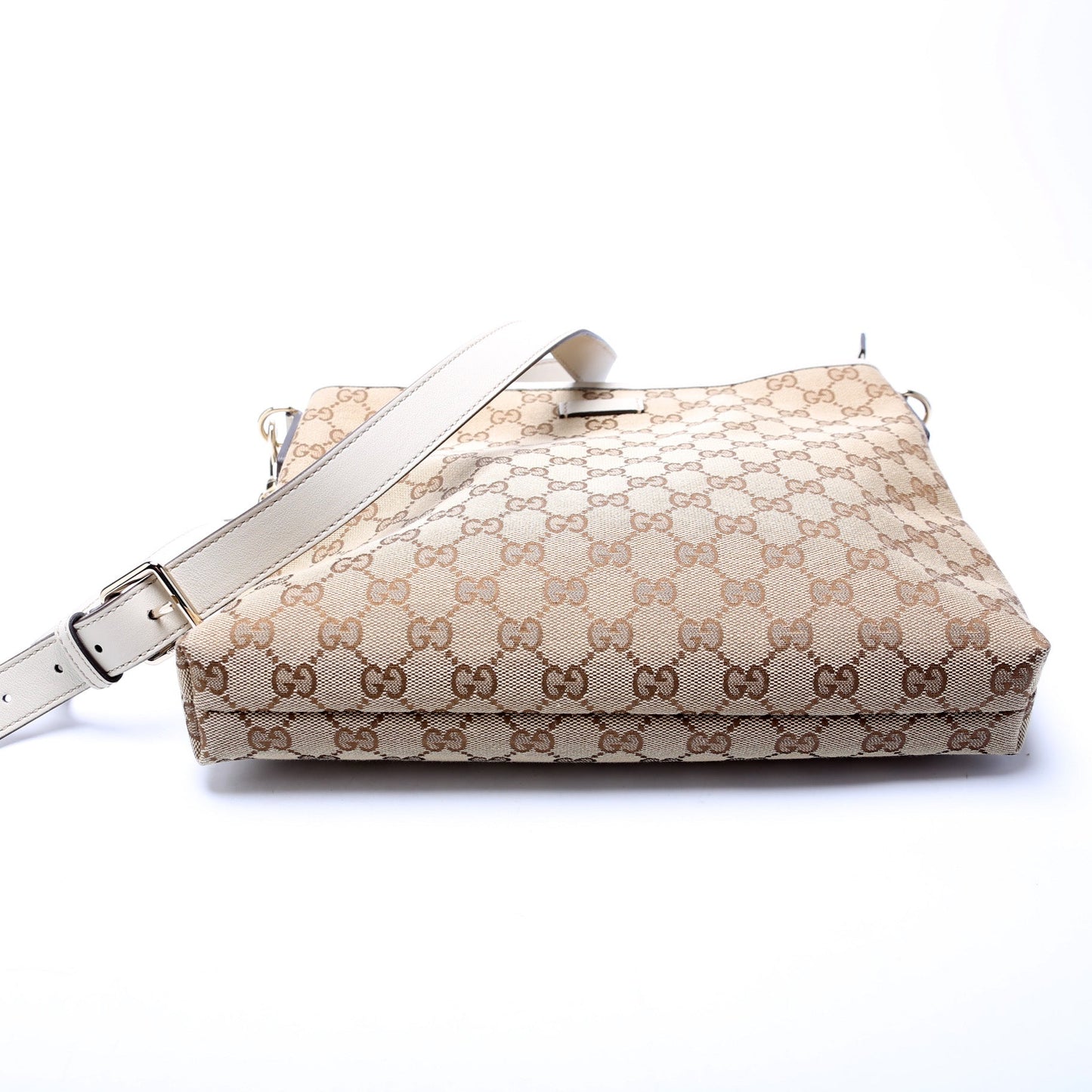 388924 GG Canvas Crossbody