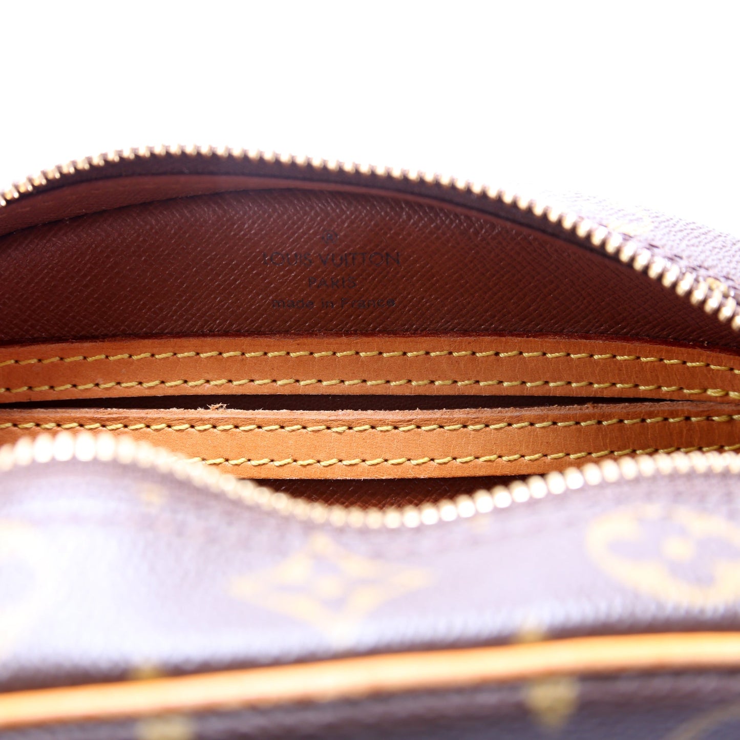 Blois Crossbody Monogram