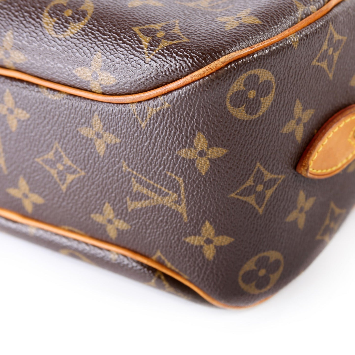 Blois Crossbody Monogram