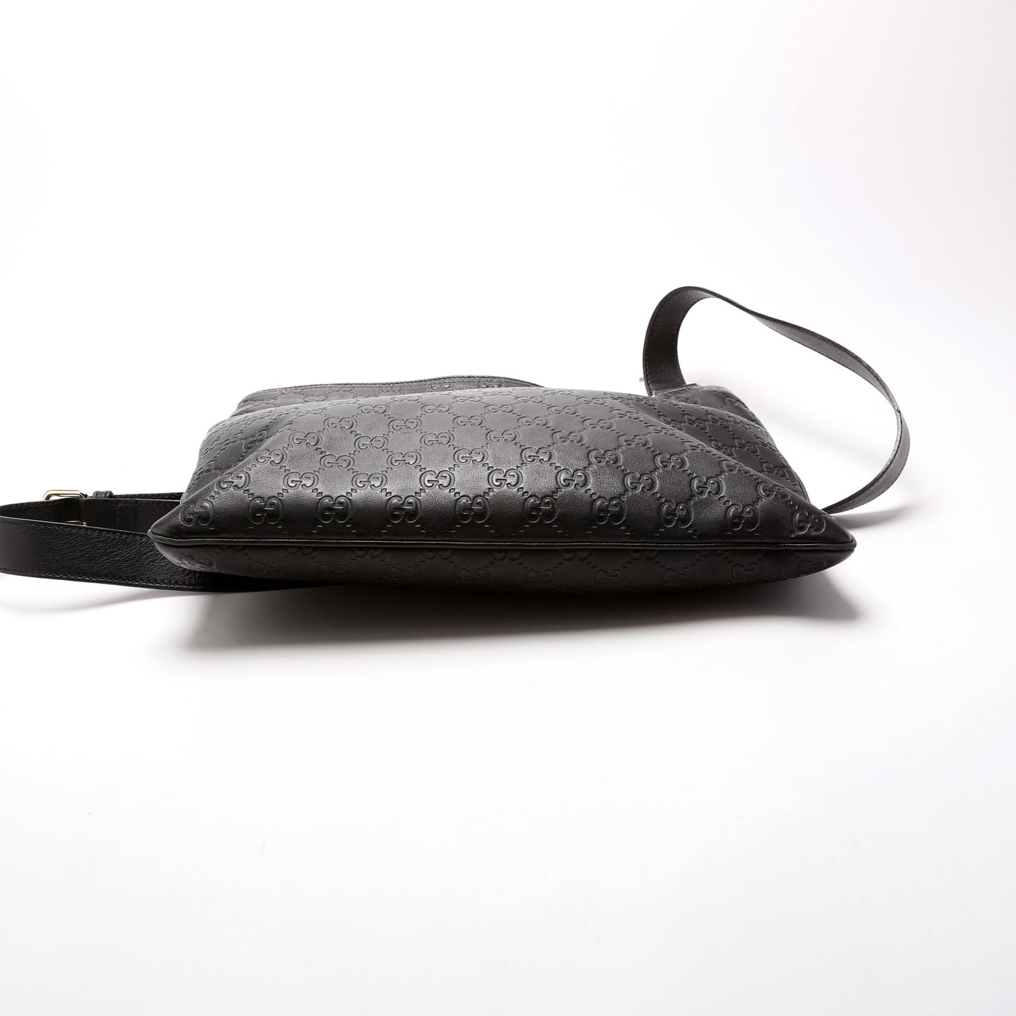201446 002123 Guccissima Leather Messenger Bag