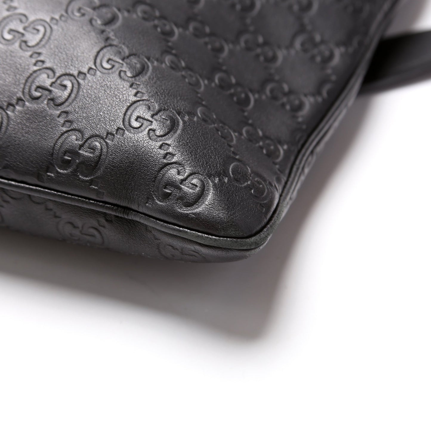 201446 002123 Guccissima Leather Messenger Bag
