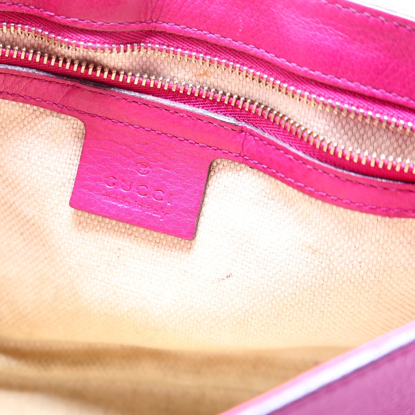336752 Soho Chain Crossbody Medium