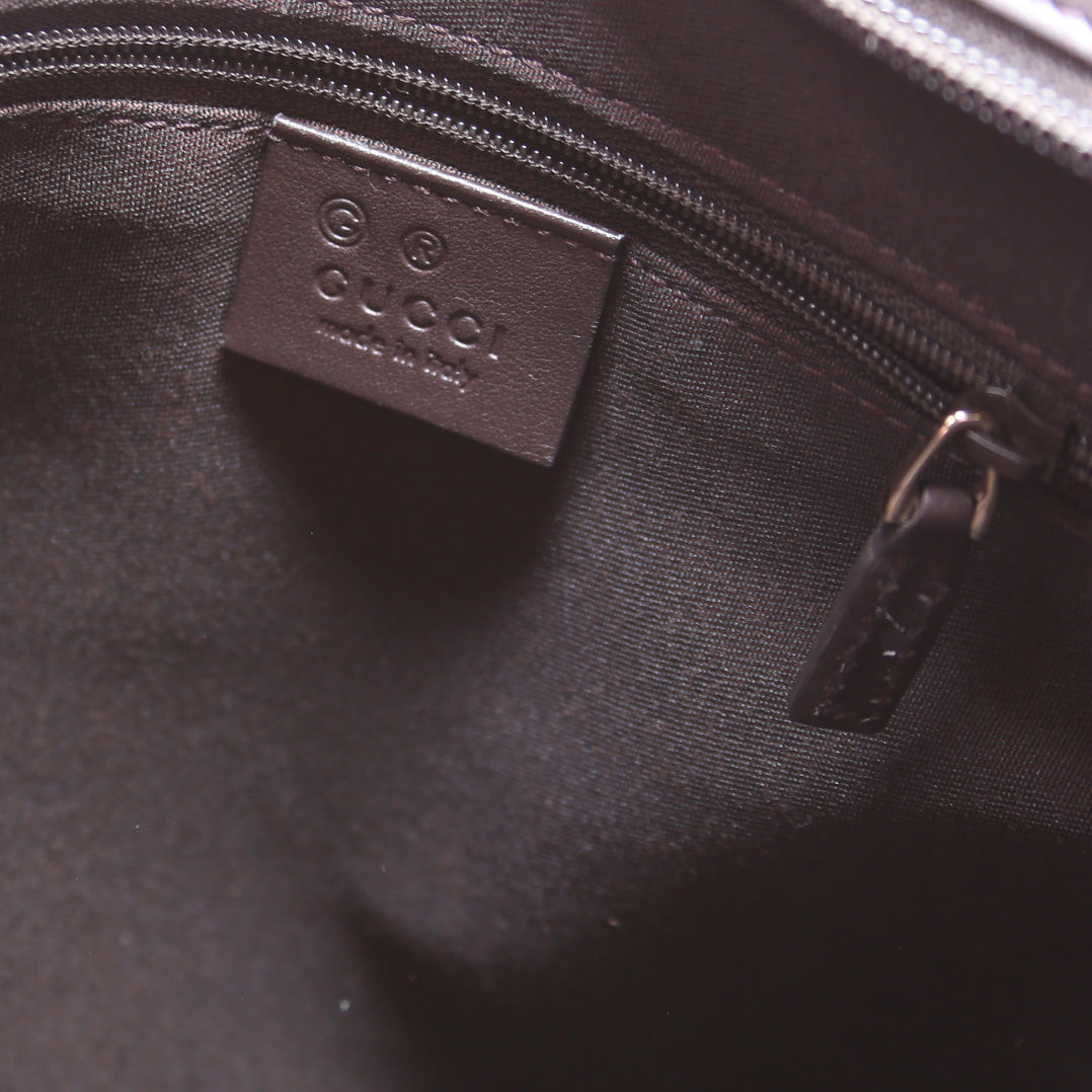 388924 GG Supreme Crossbody (A)