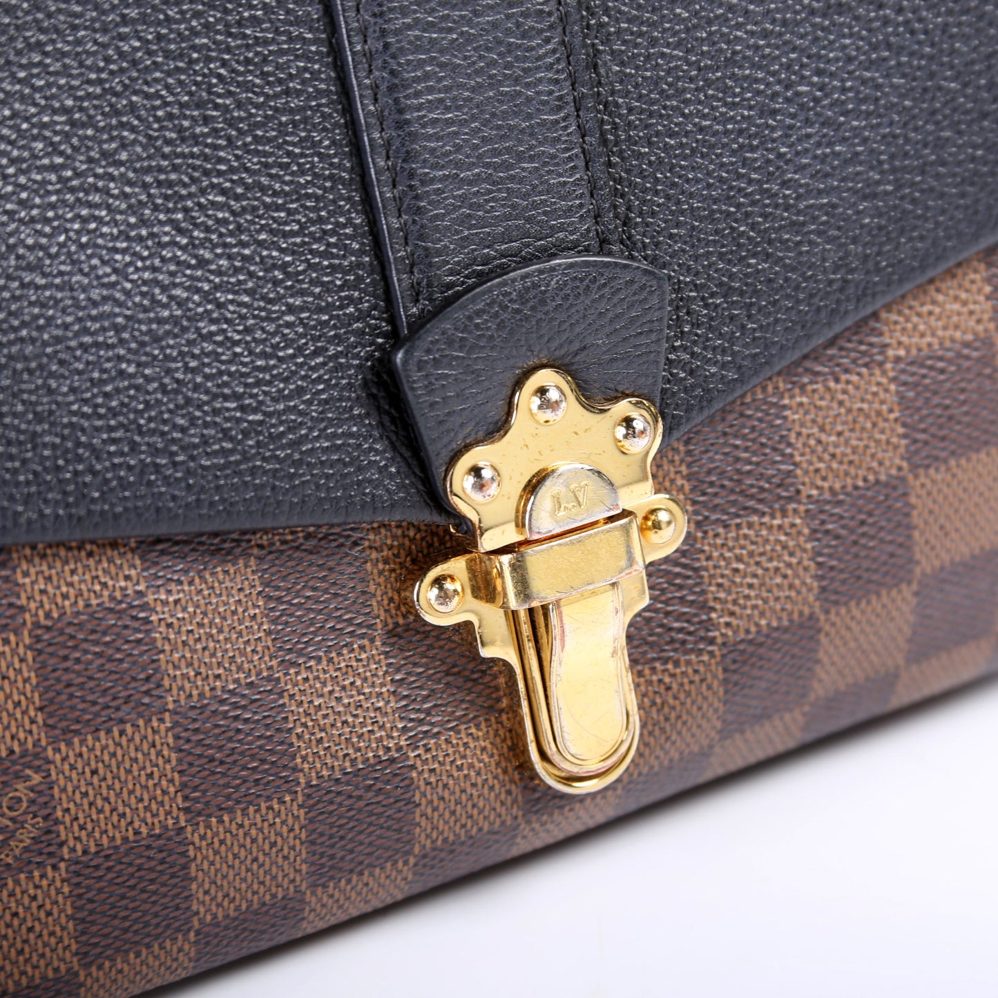Clapton Crossbody Damier Ebene