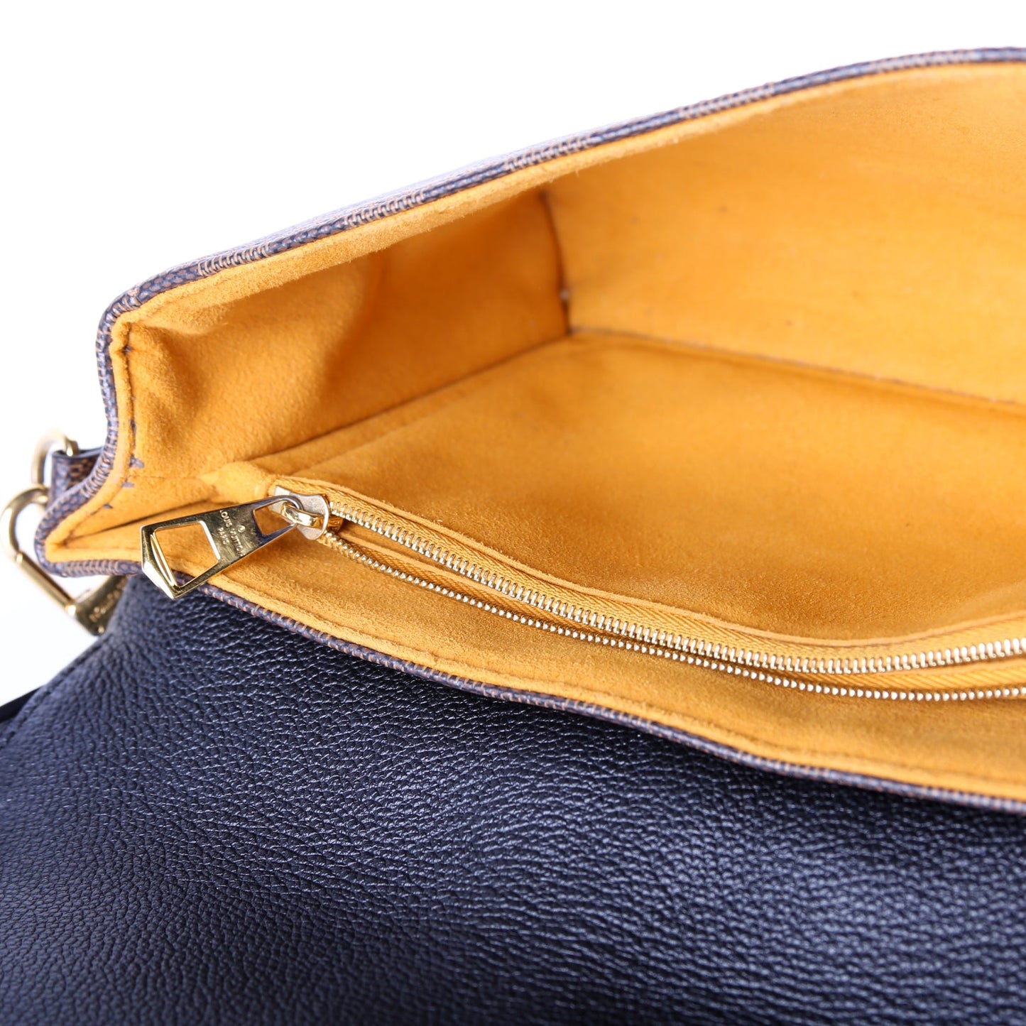 Clapton Crossbody Damier Ebene