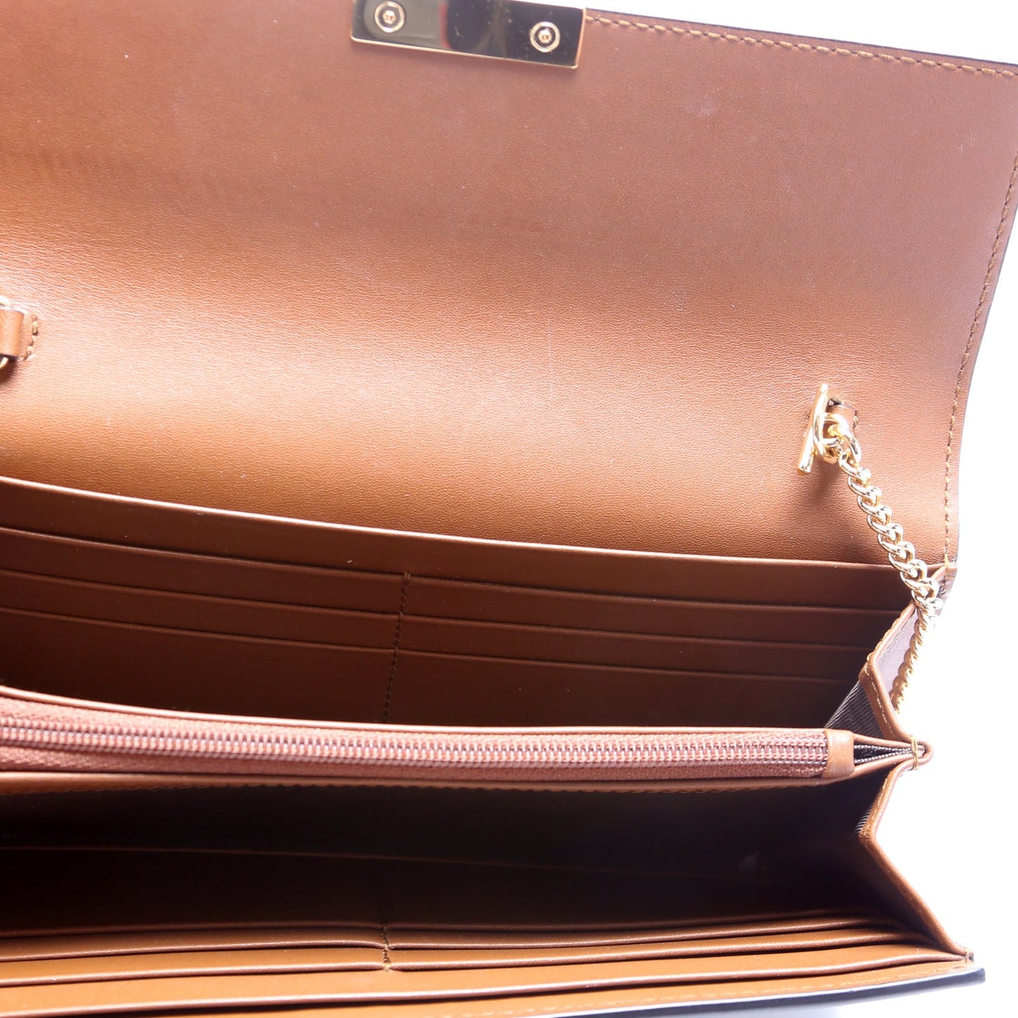 453506 Padlock Chain Wallet