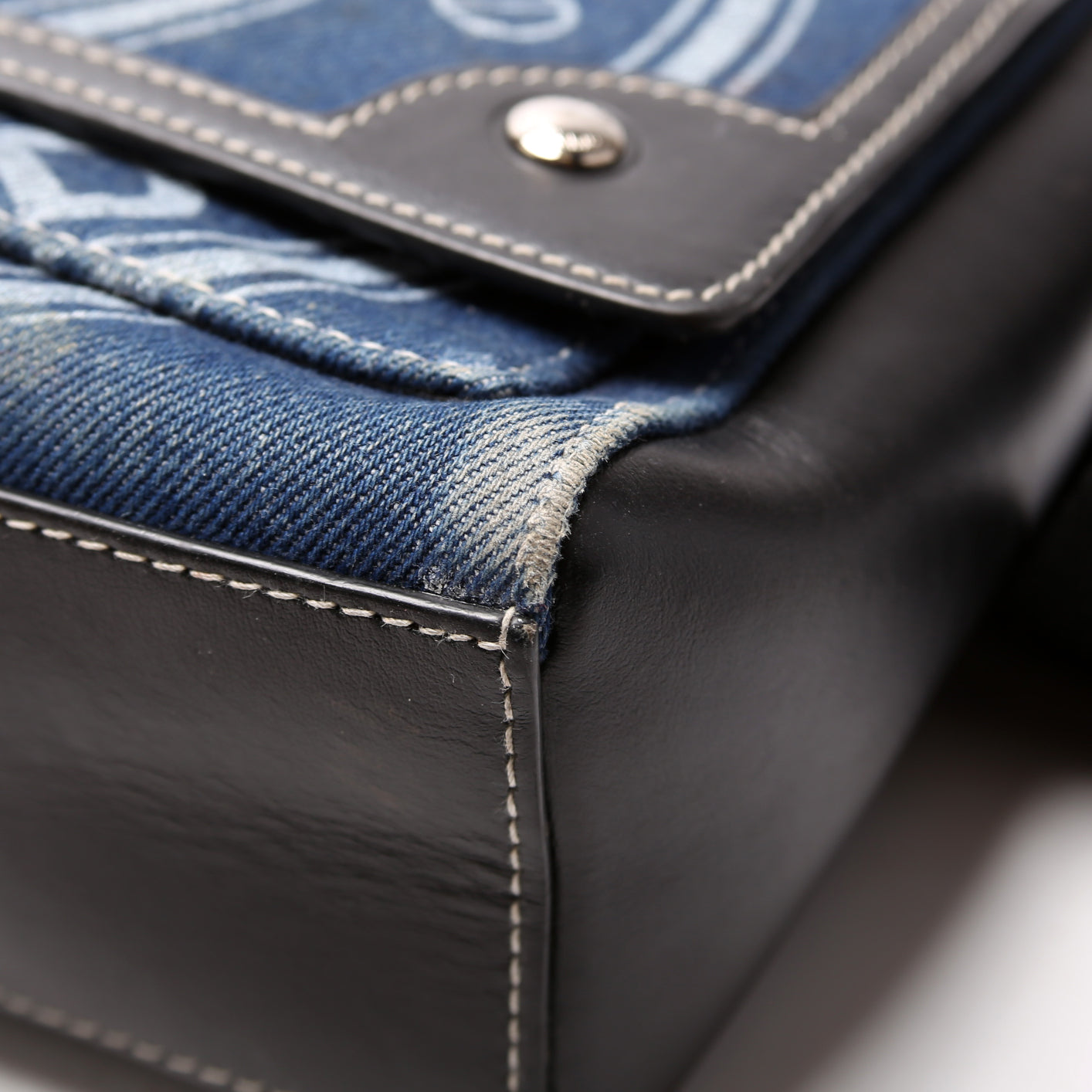 Note Crossbody Denim