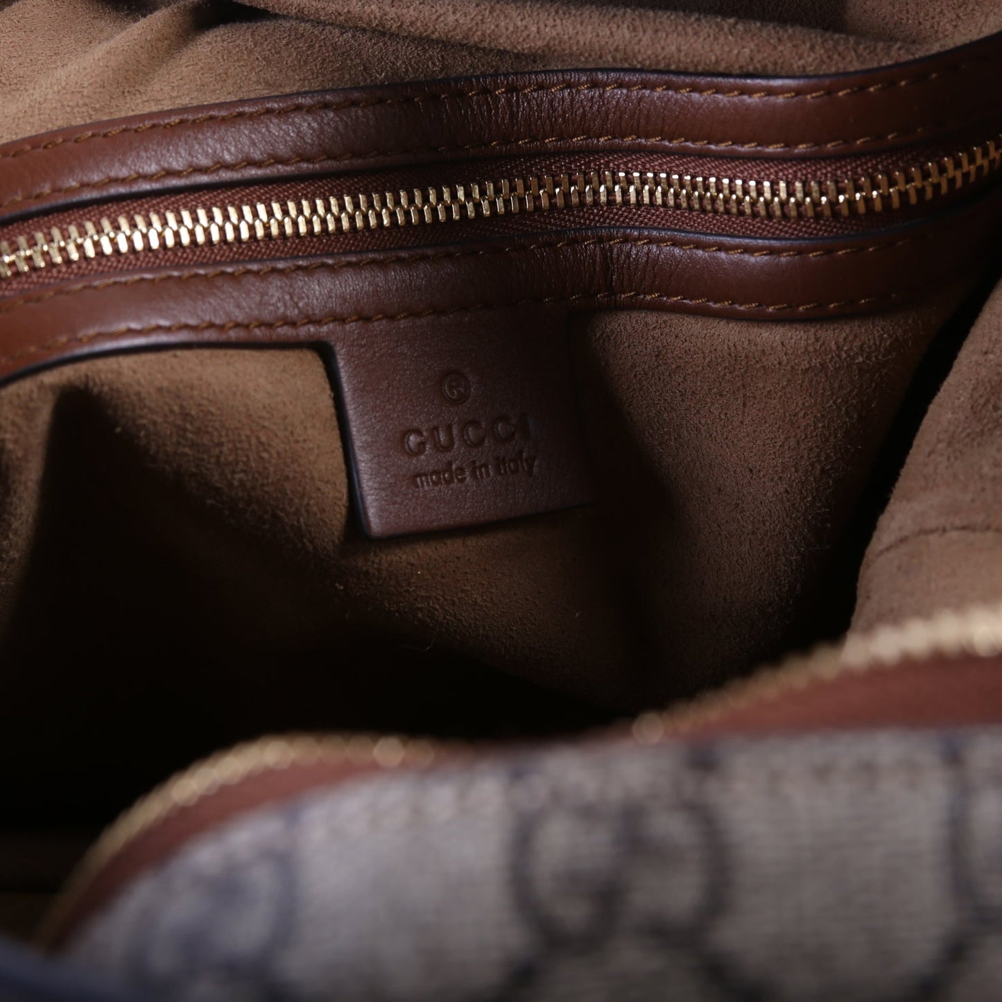 477324 GG Supreme Hobo