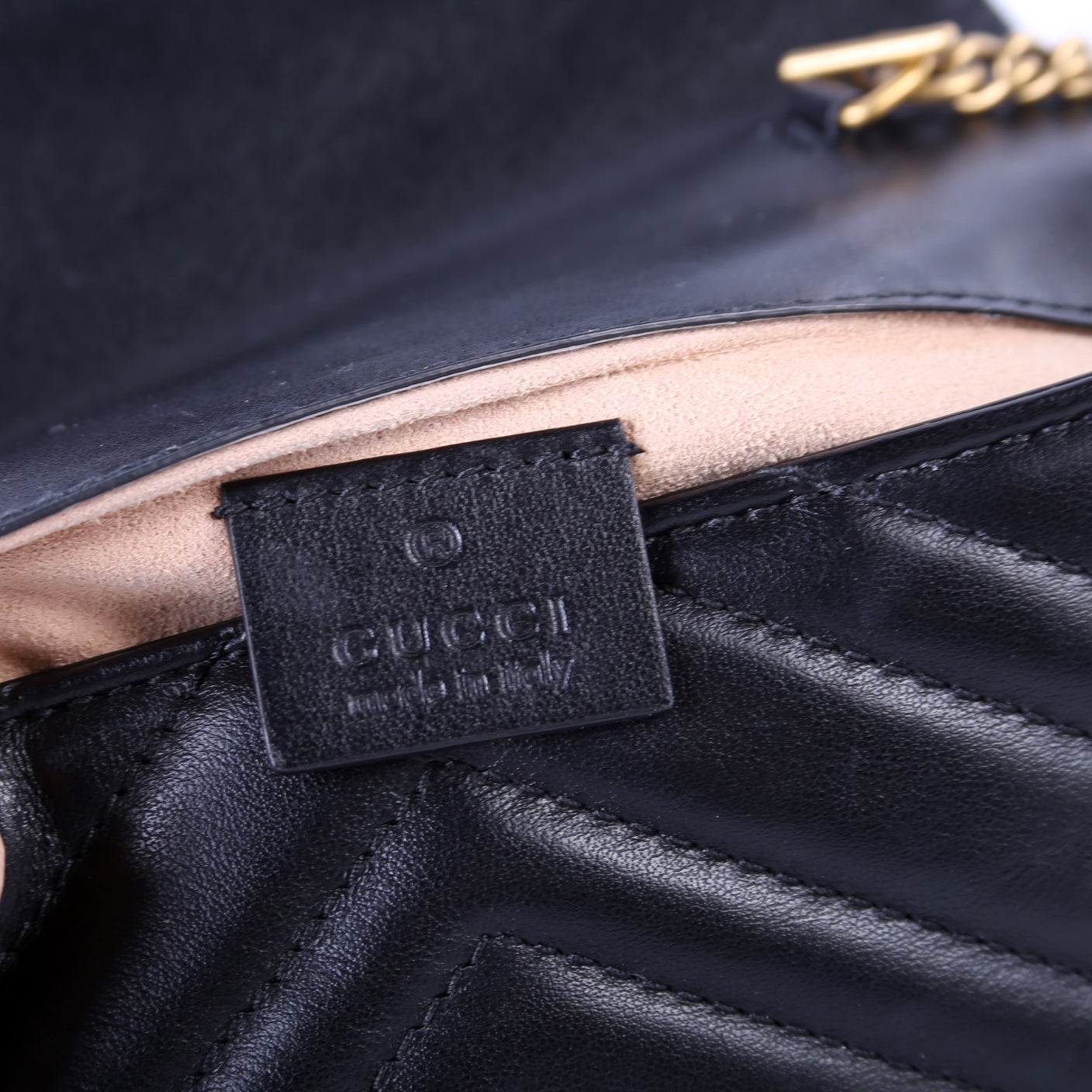 476433 Marmont Leather Super Mini Flap Black