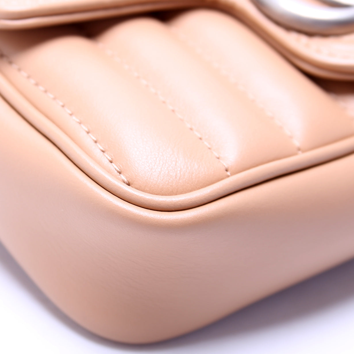 476433 Marmont Aria Super Mini Flap Tan