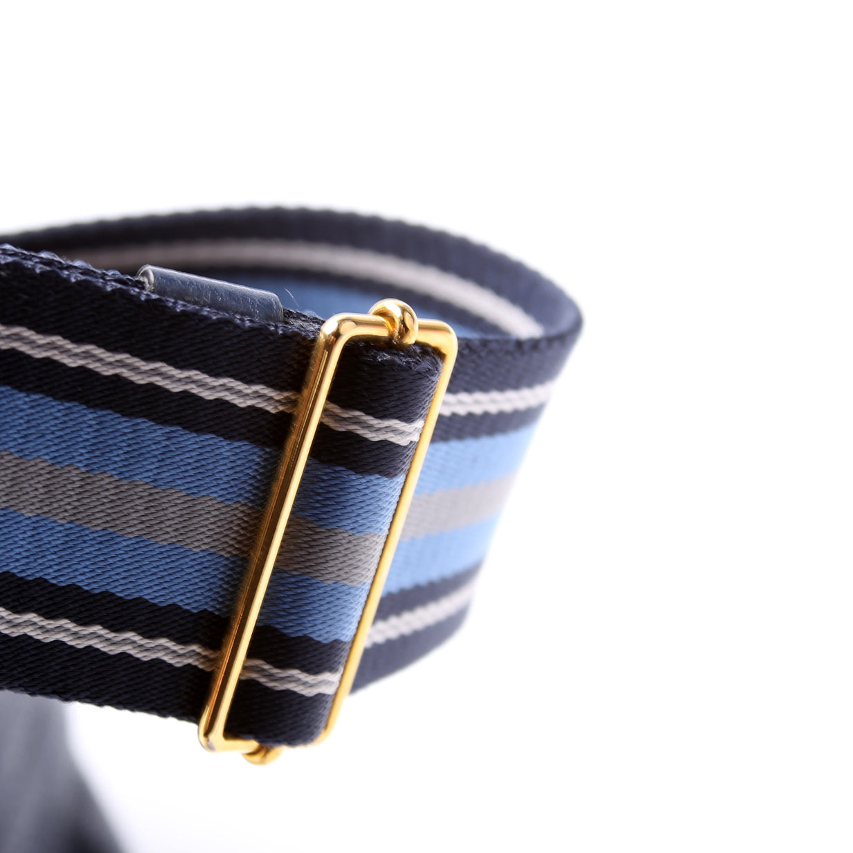 1BE018 Vitello Daino Bucket Bag Blue