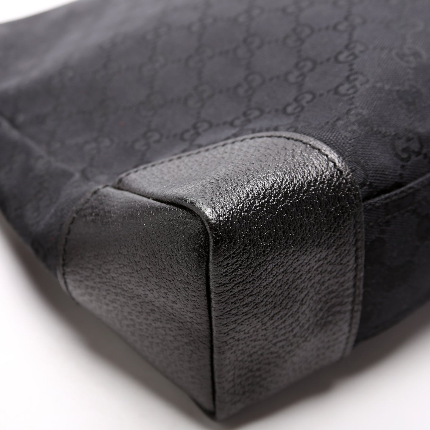 11054 GG Canvas Joy Messenger Black