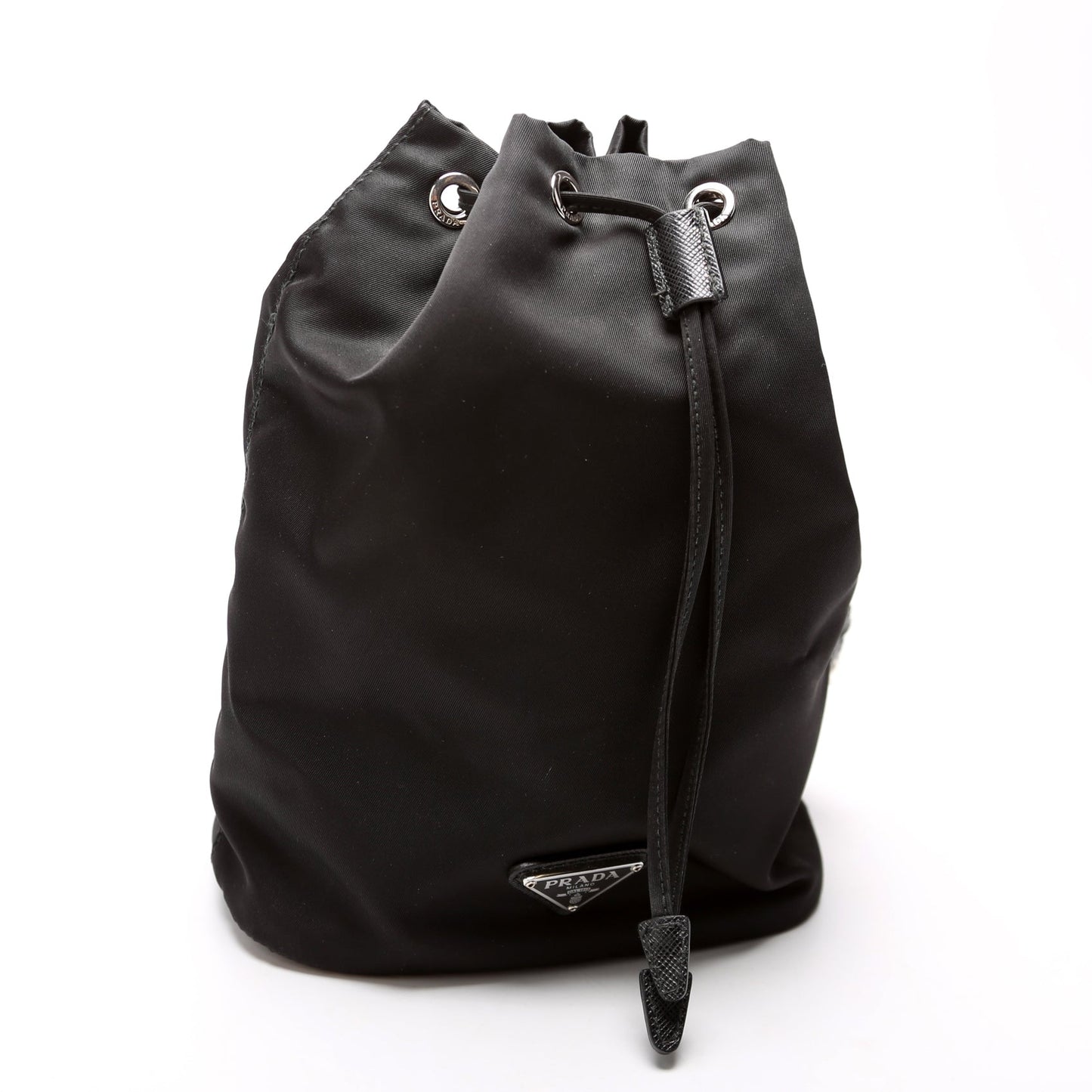 1NE369 Re-Nylon Drawstring Pouch Black