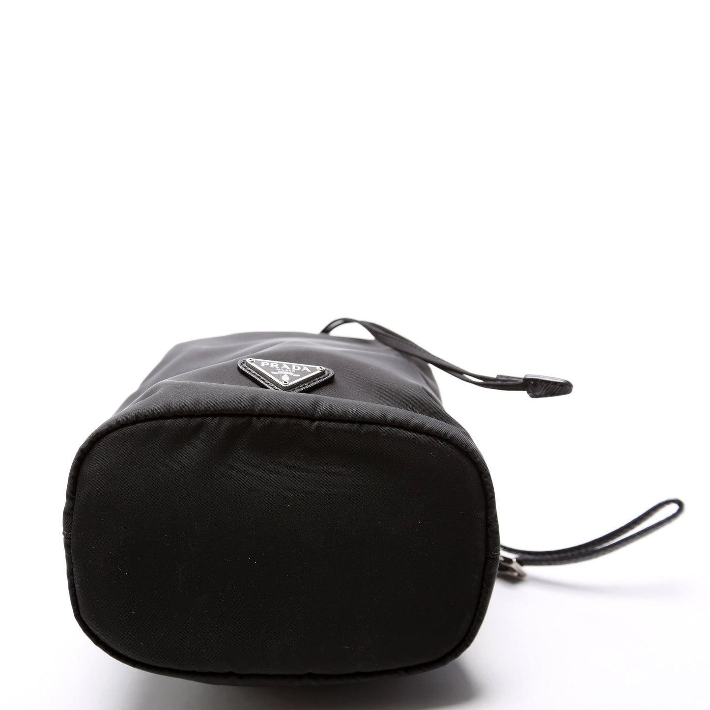 1NE369 Re-Nylon Drawstring Pouch Black