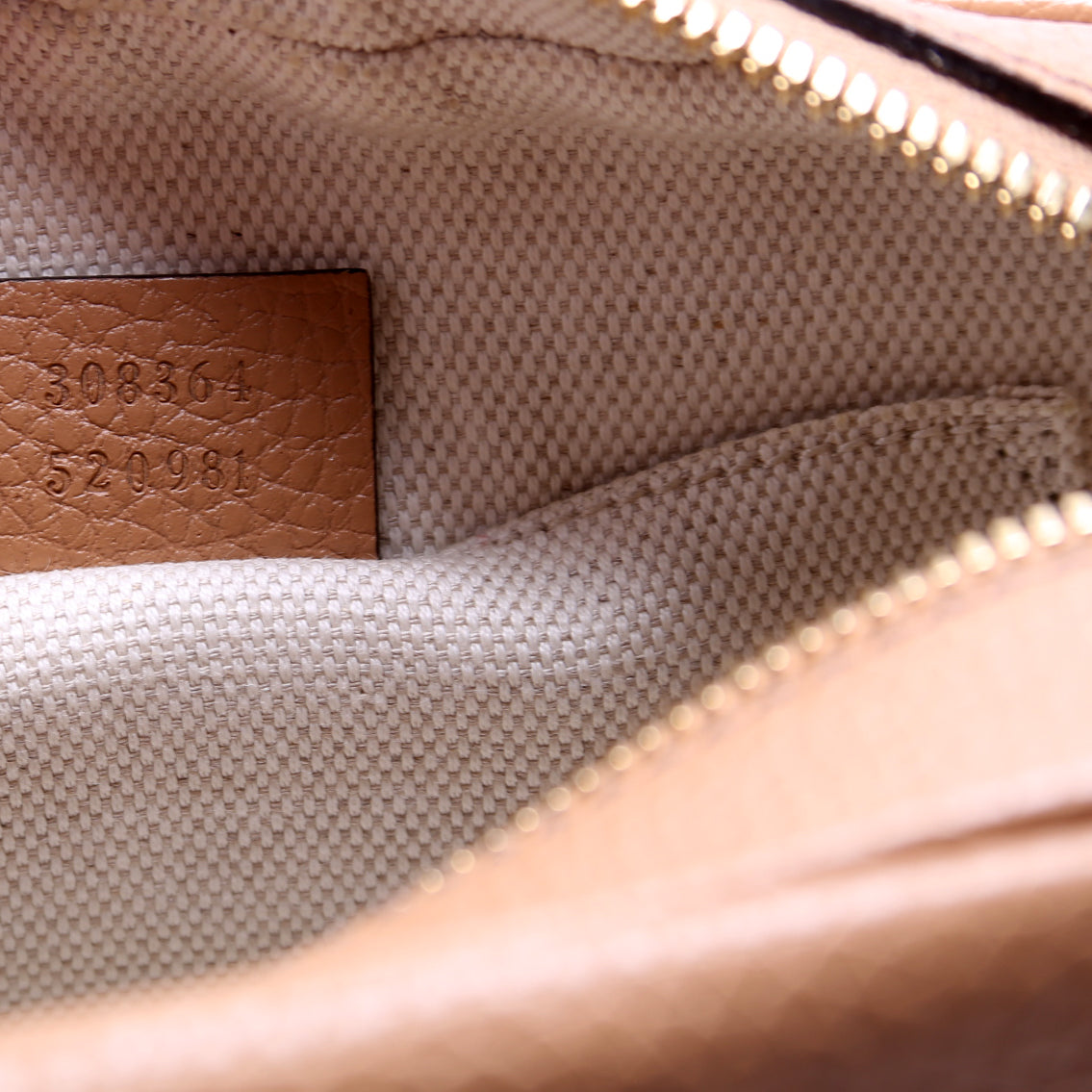308364 Soho Disco Crossbody Tan