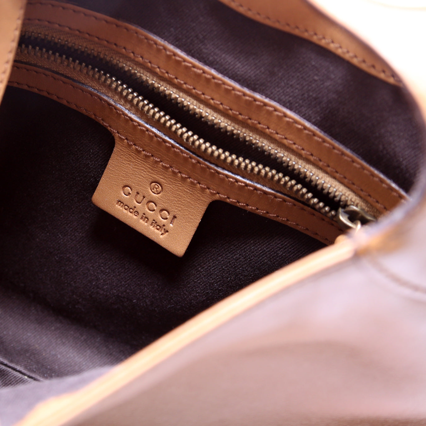 120885 Leather Jackie O Small Shoulder Bag Vintage Tan