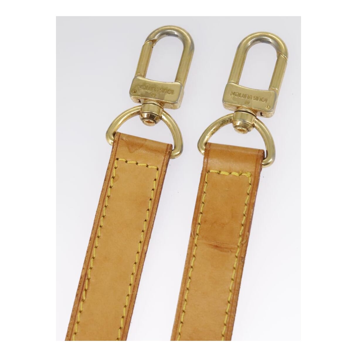 Louis Vuitton Shoulder Strap Beige Leather Bag Jewelry