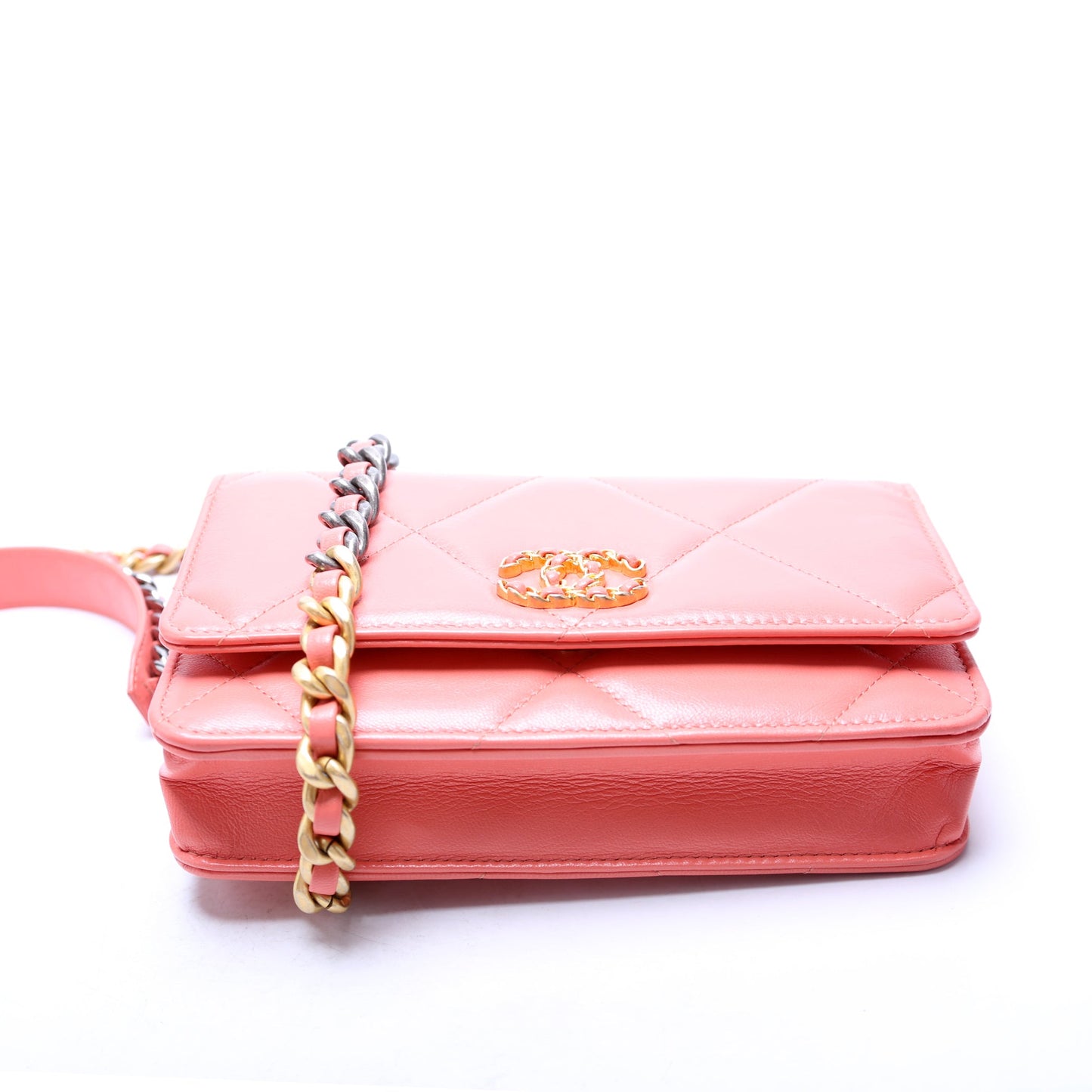 Chanel 19 WOC Quilted 30M Coral