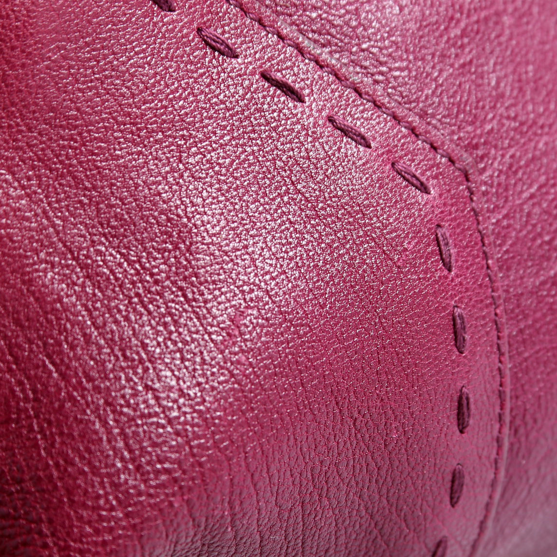 291201 Mini Muse Chain Bag Calfskin Berry